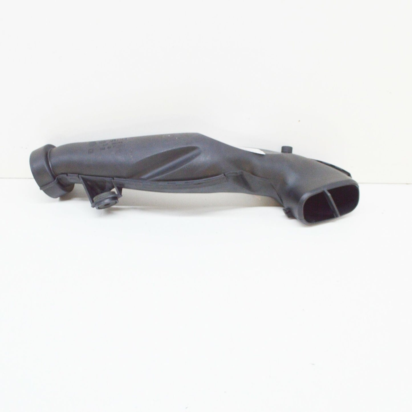 NEW VOLKSWAGEN BEETLE 9C AIR INTAKE MANIFOLD PIPE 1C0129609B ORIGINAL