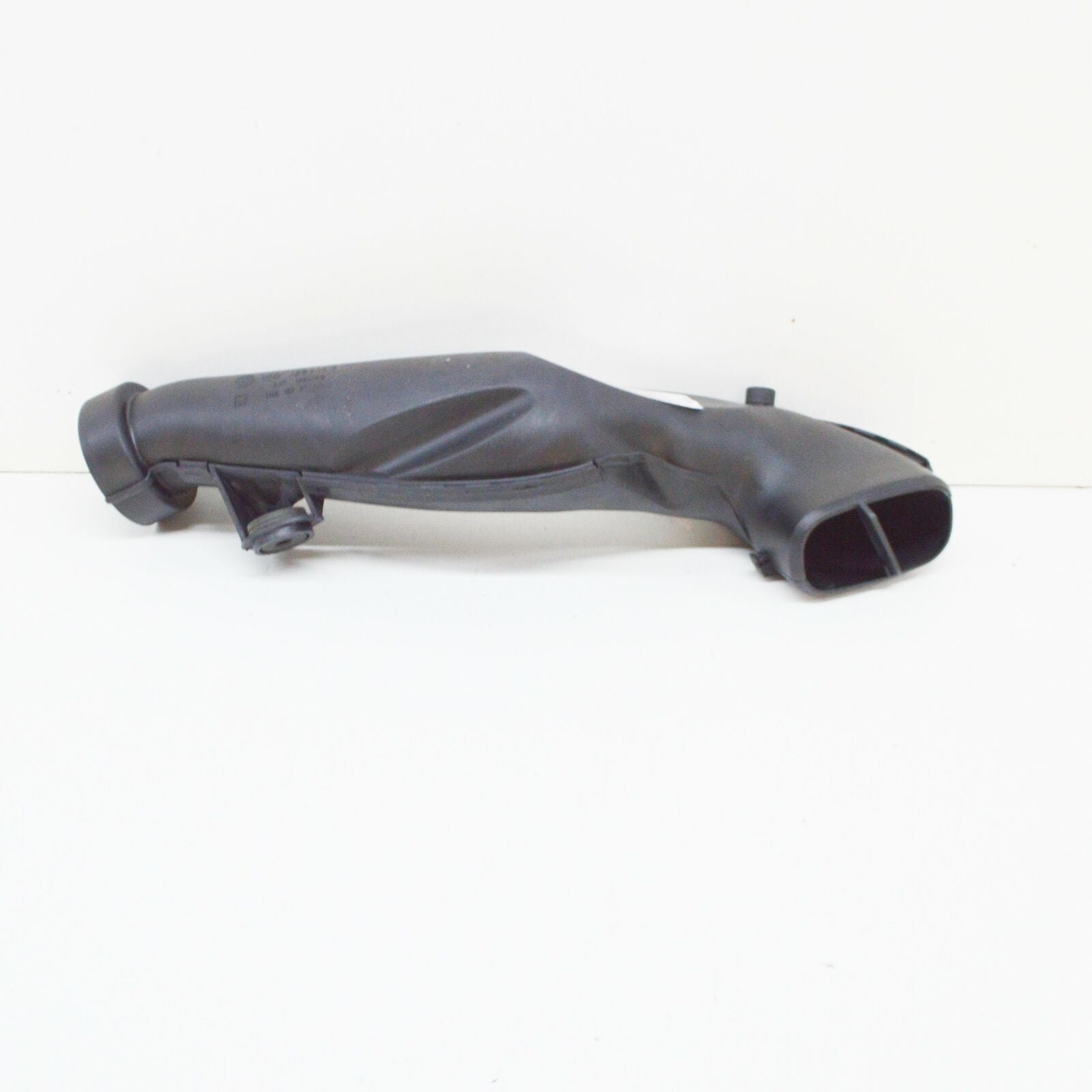 NEW VOLKSWAGEN BEETLE 9C AIR INTAKE MANIFOLD PIPE 1C0129609B ORIGINAL