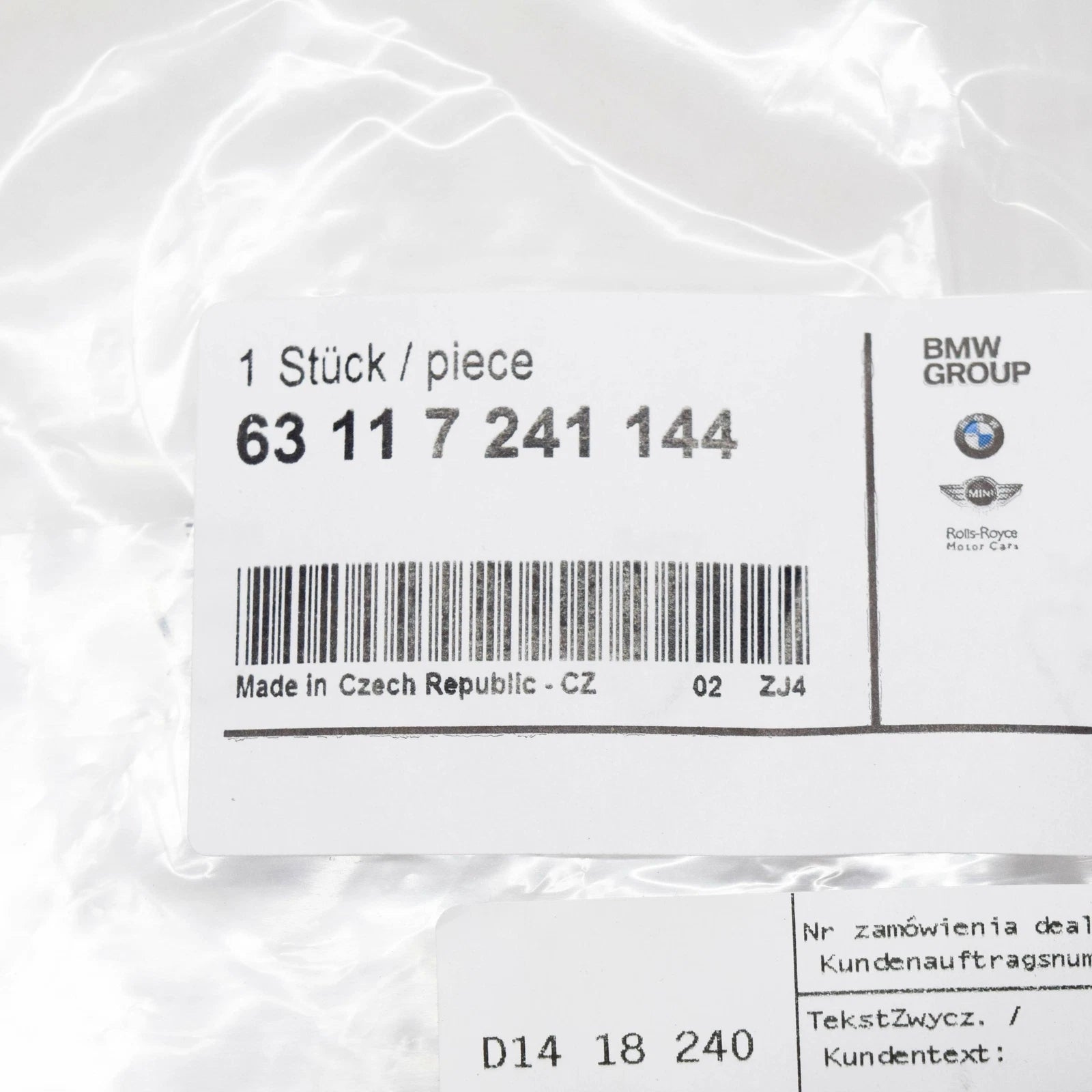 NEW BMW 3 E92 FRONT GASKET HEADLIGHT RIGHT 63117241144 7241144