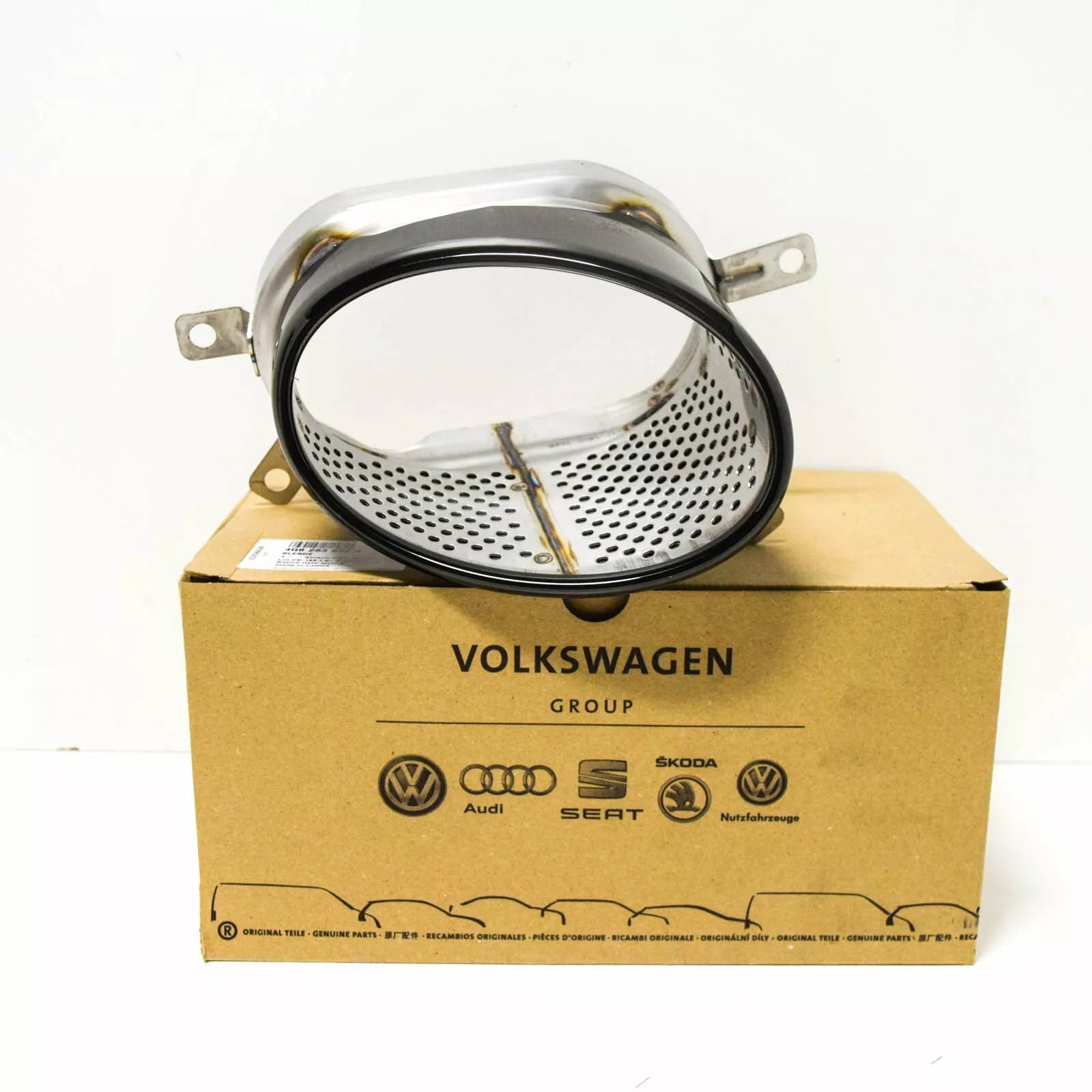 NEW AUDI RS7 REAR RIGHT EXHAUST TAIL PIPE BLACK CHROME TRIM 4G8253824A ORIGINAL