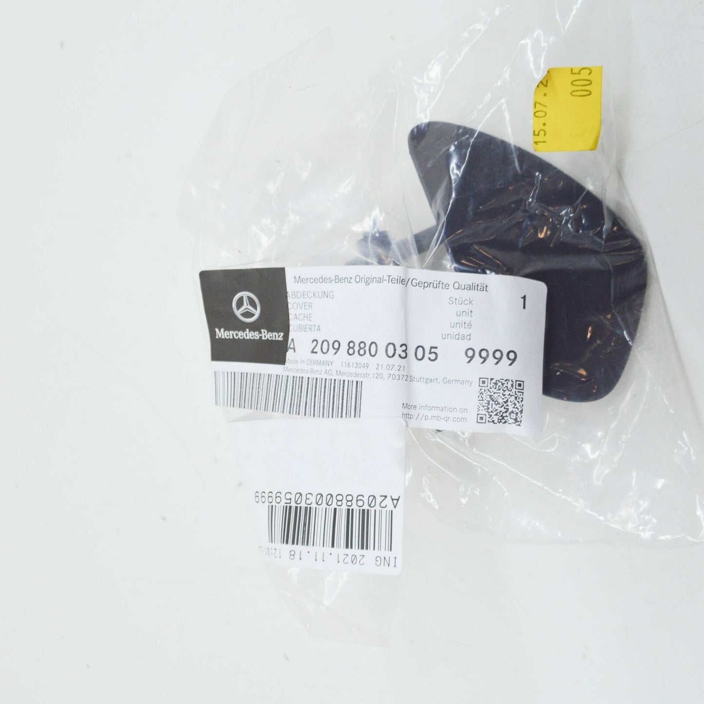 NEW MB CLK C209 LEFT HEADLAMP WASHER COVER CAP A20988003059999 ORIGINAL