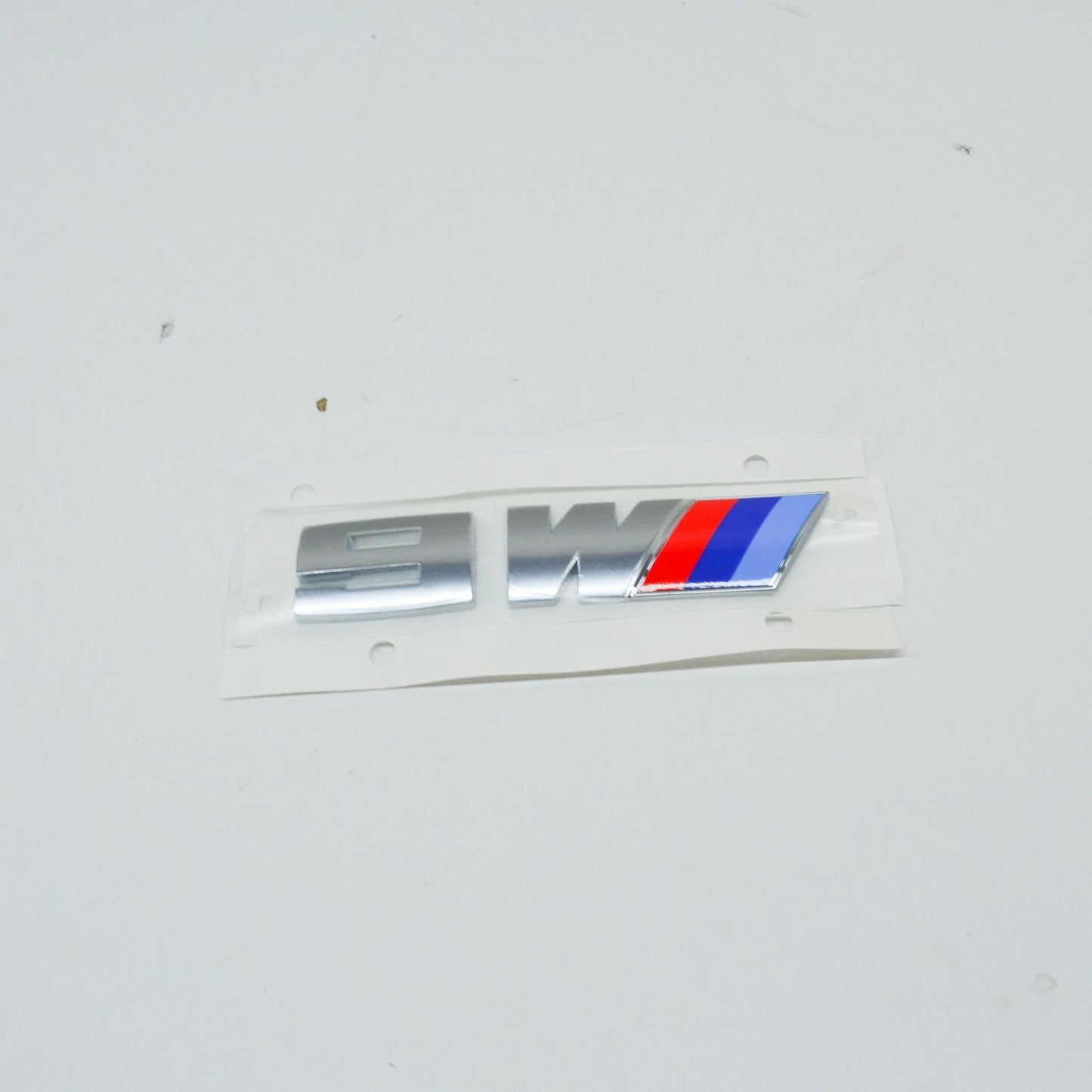 NEW BMW M6 CONVERTIBLE E64 REAR M6 EMBLEM 51147898225 7898225 ORIGINAL