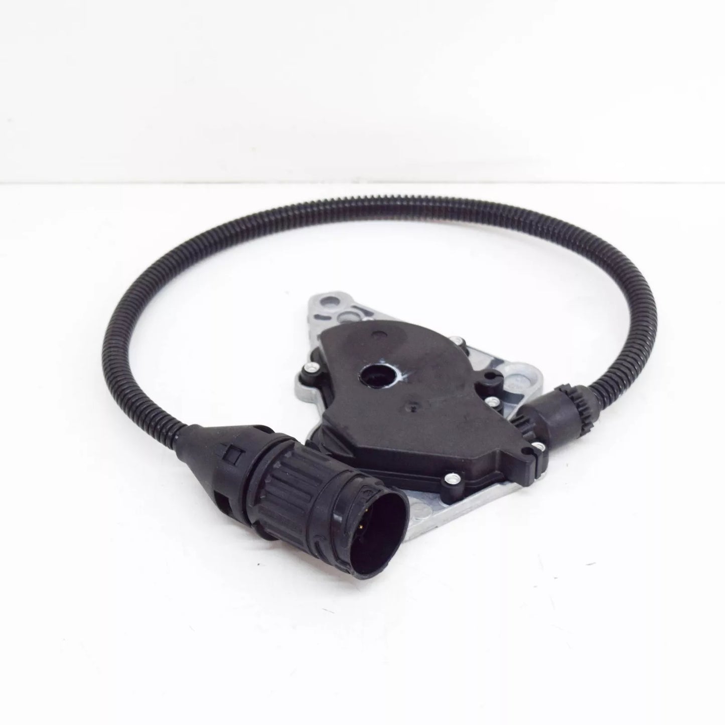 NEW BMW E38 E39 E53 SEDAN POSITION SWITCH FOR AUTO TRANS 7512755 24107512755