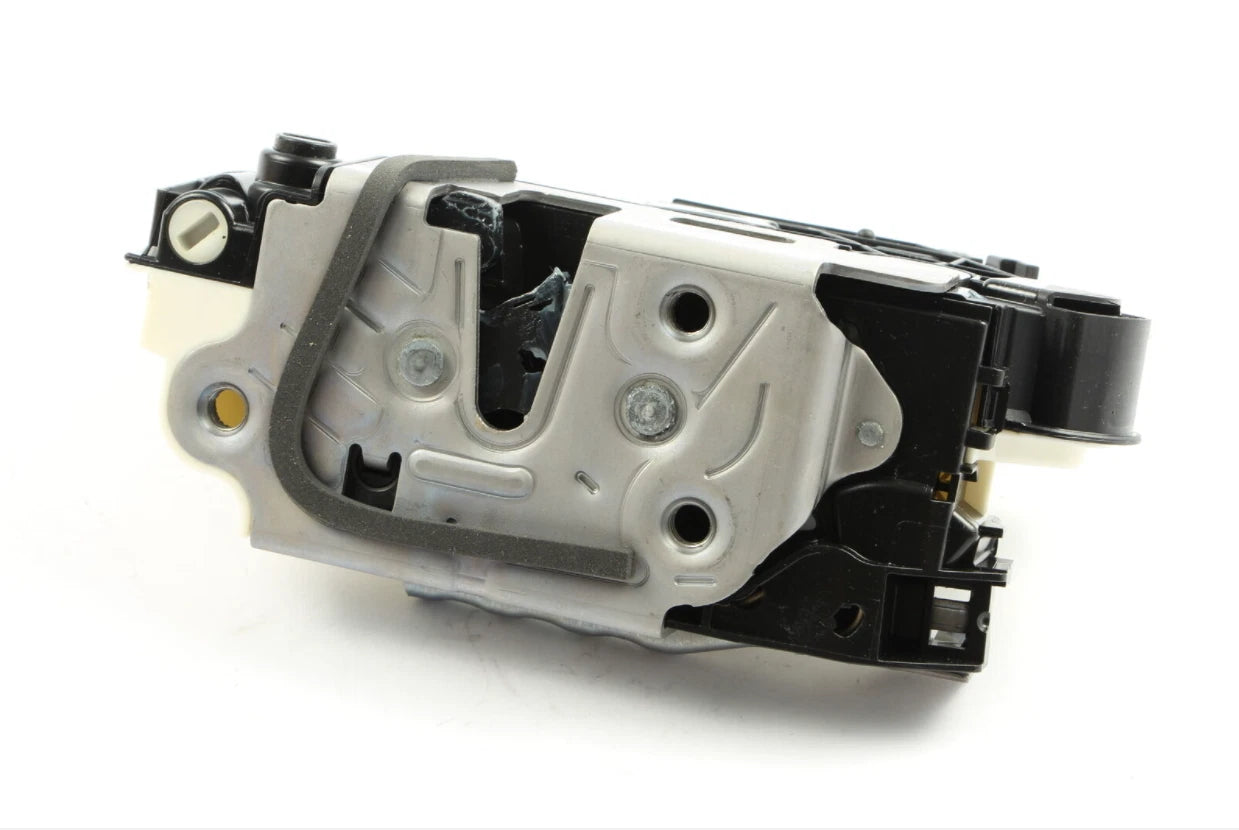 NEW VW CC 358 REAR LEFT DOOR LOCK 5N0839015T ORIGINAL