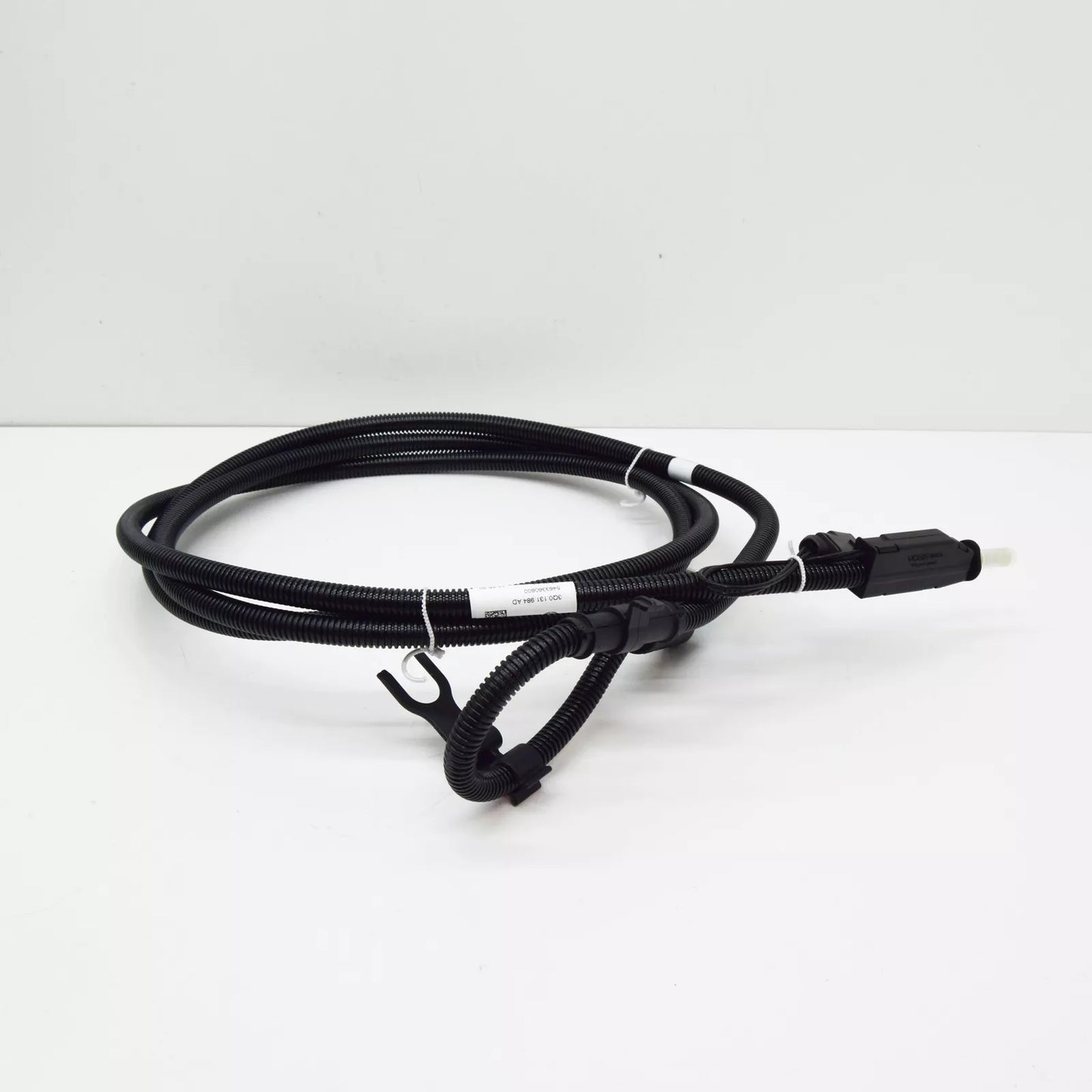 NEW VW PASSAT B8 3G REDUCING AGENT INJECTOR METERING LINE 3Q0131984AD ORIGINAL