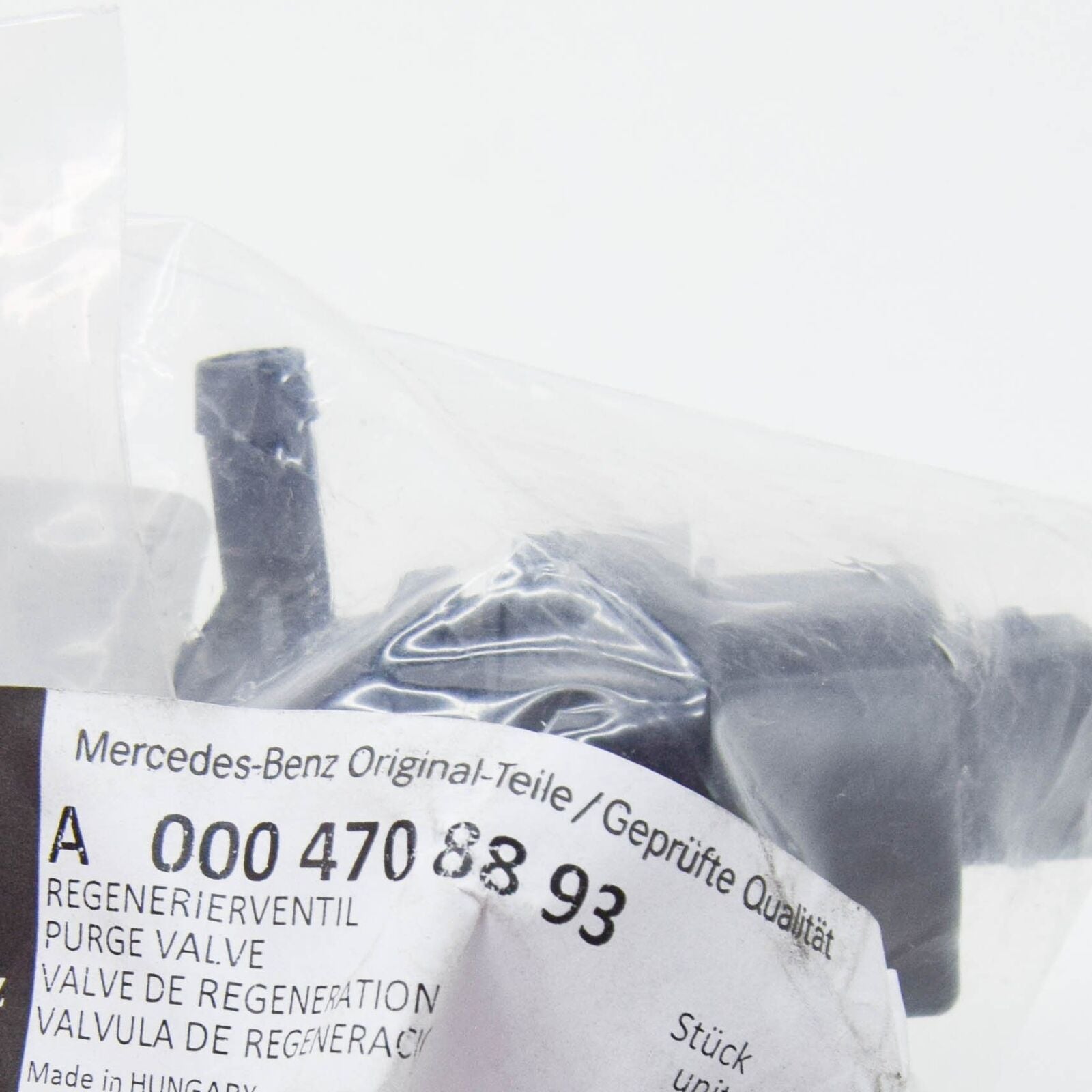 NEW MERCEDES BENZ CL C216 PURGE CONTROL VALVE A0004708893 ORIGINAL
