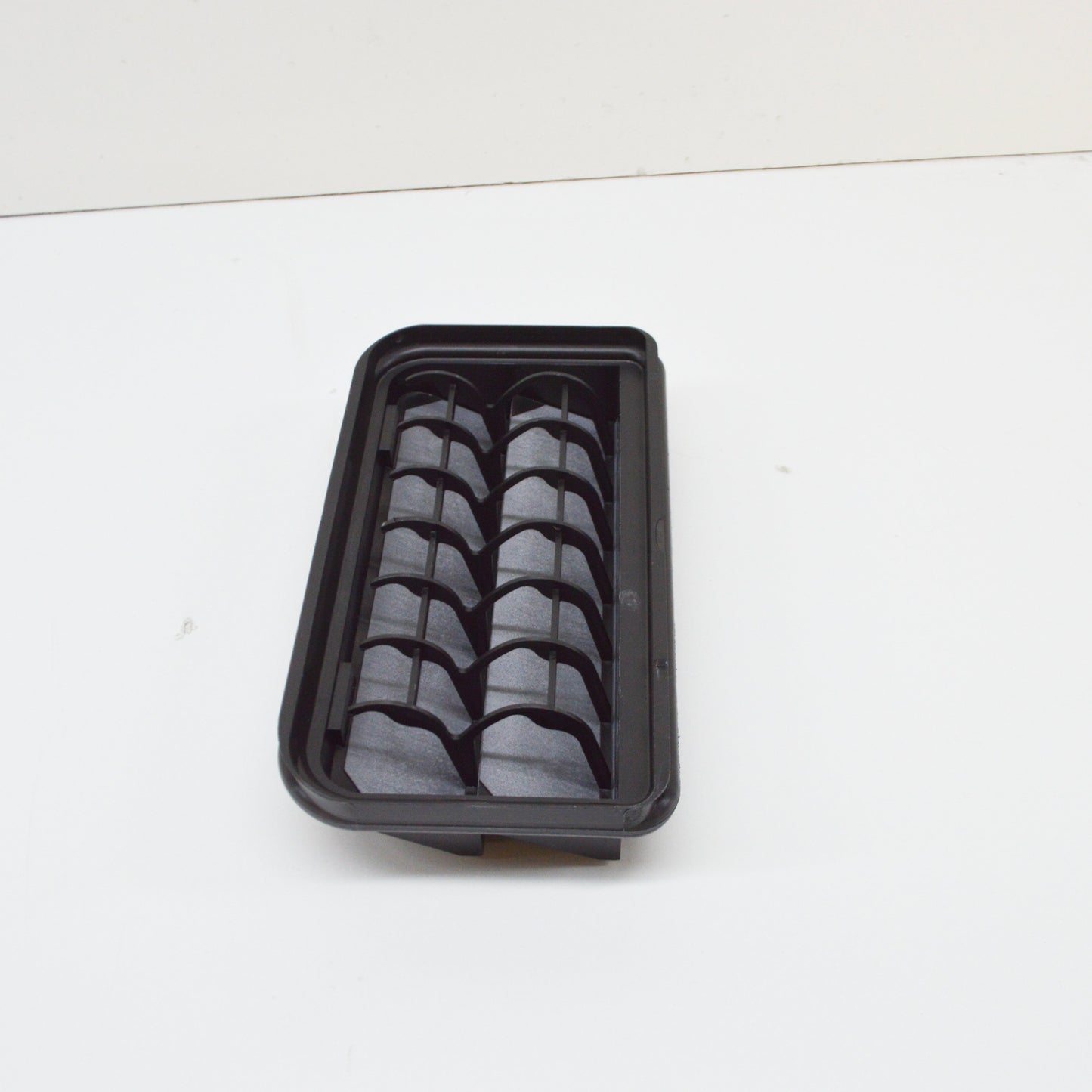 NEW VOLKSWAGEN CC TRUNK AIR VENT TRIM 3C0819465 ORIGINAL