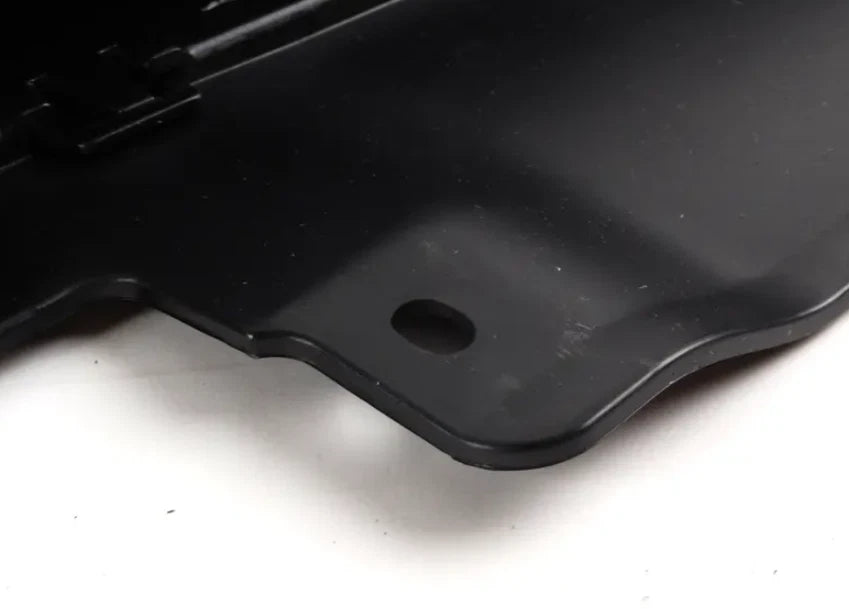 NEW VOLKSWAGEN JETTA A6 MK6 FRONT RADIATOR GRILLE 5C6853651AZLL ORIGINAL