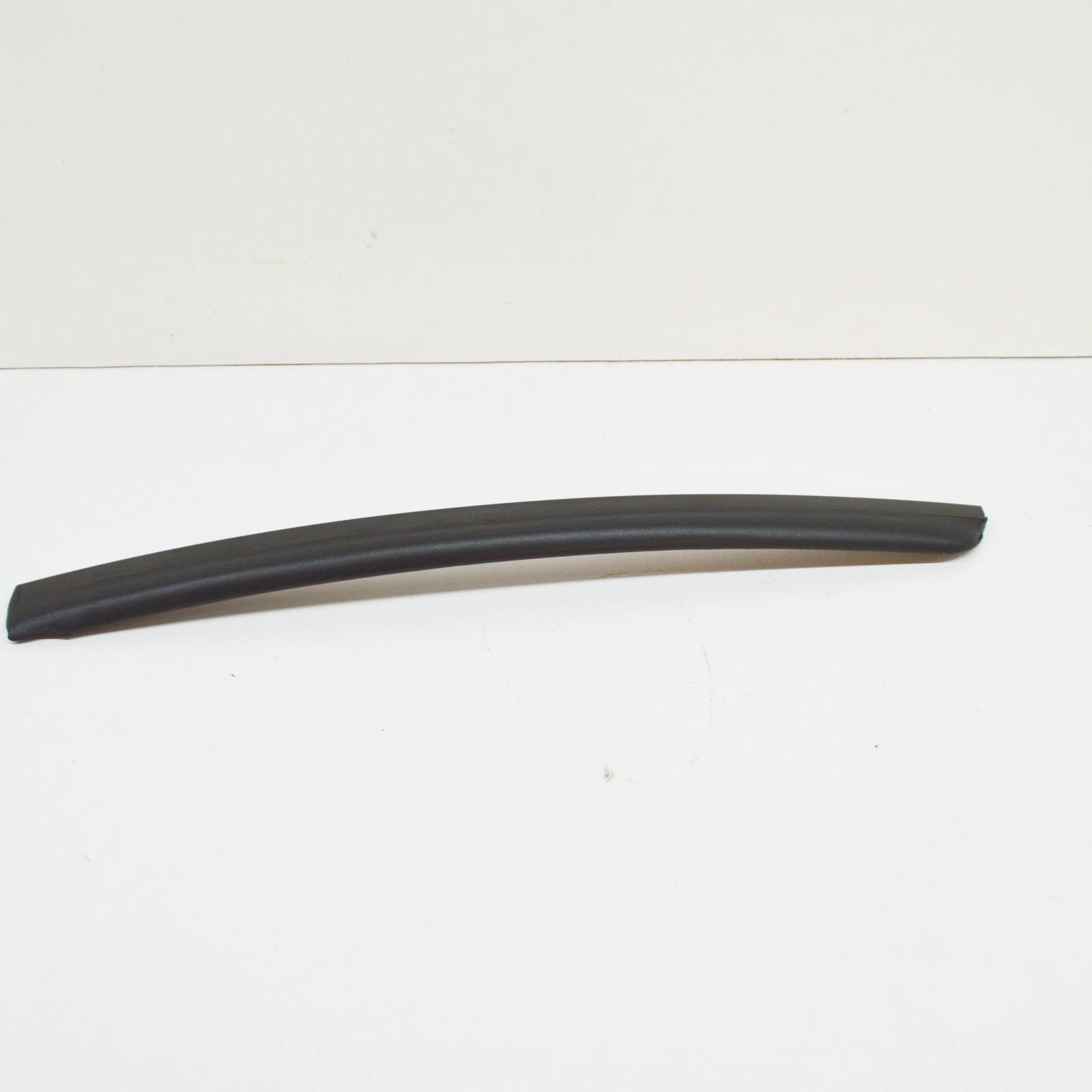 NEW BMW 3 CABRIO E46 REAR LEFT WINDOW SEAL 51368209421 8209421 ORIGINAL