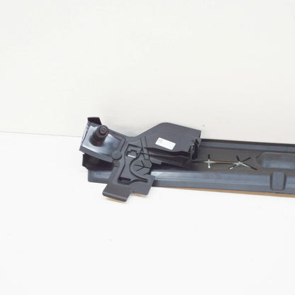 NEW BMW X7 G07 FRONT LOWER RADIATOR AIR DUCT 51747421678 ORIGINAL