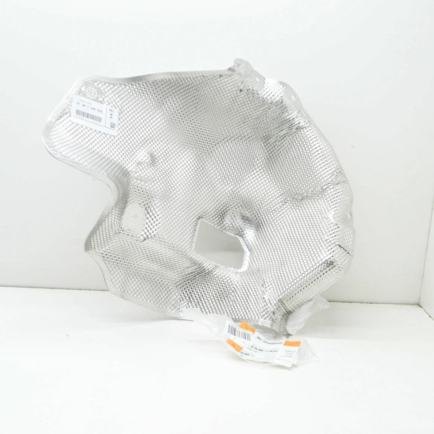 NEW BMW 5 G30 REAR HEAT PROTECTION SPLASH SHIELD 51487340824 ORIGINAL