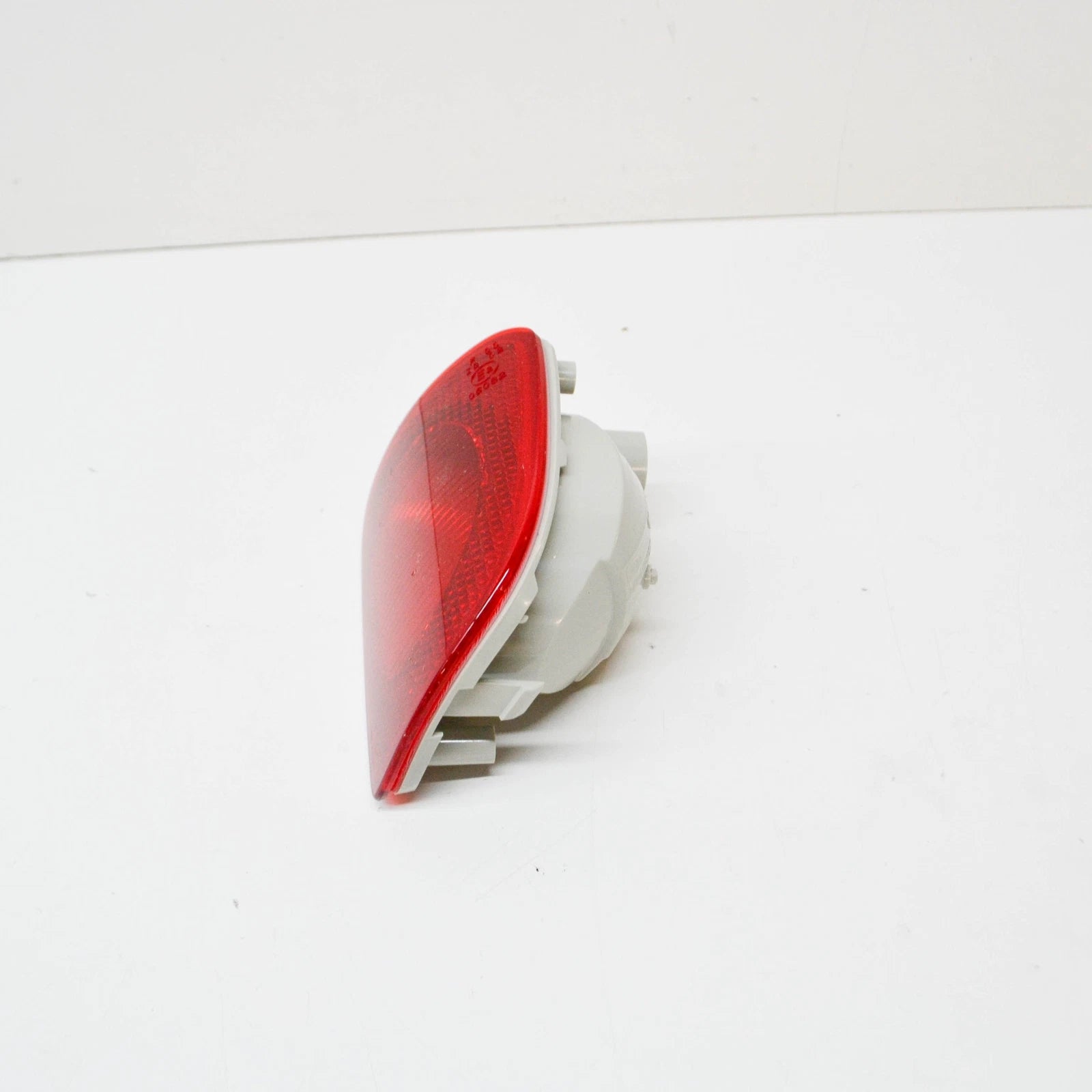 NEW MB CITAN W415 REAR BOTTOM RIGHT FOG TAIL LAMP LHD A4159060900 ORIGINAL