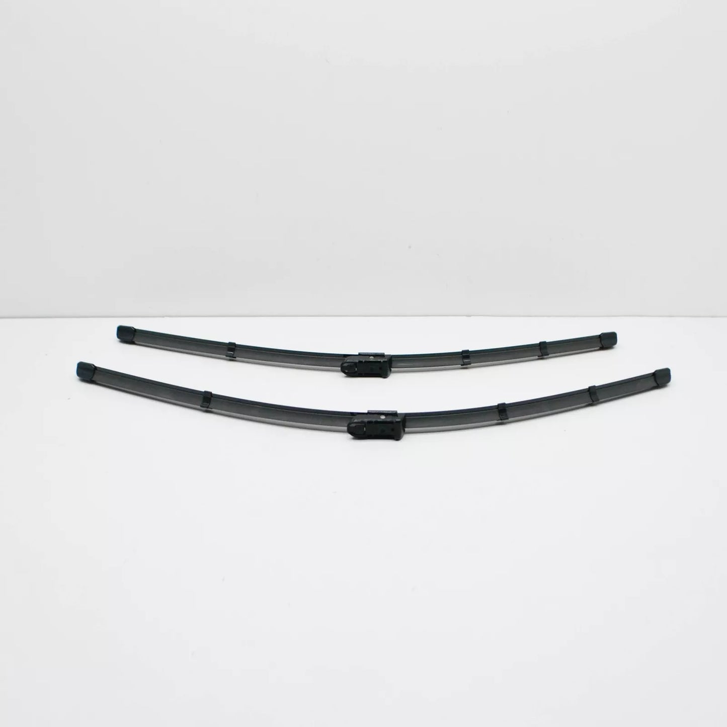 NEW MERCEDES-BENZ GL-CLASS X166 FRONT WIPER ARMS LHD A166820104528 ORIGINAL