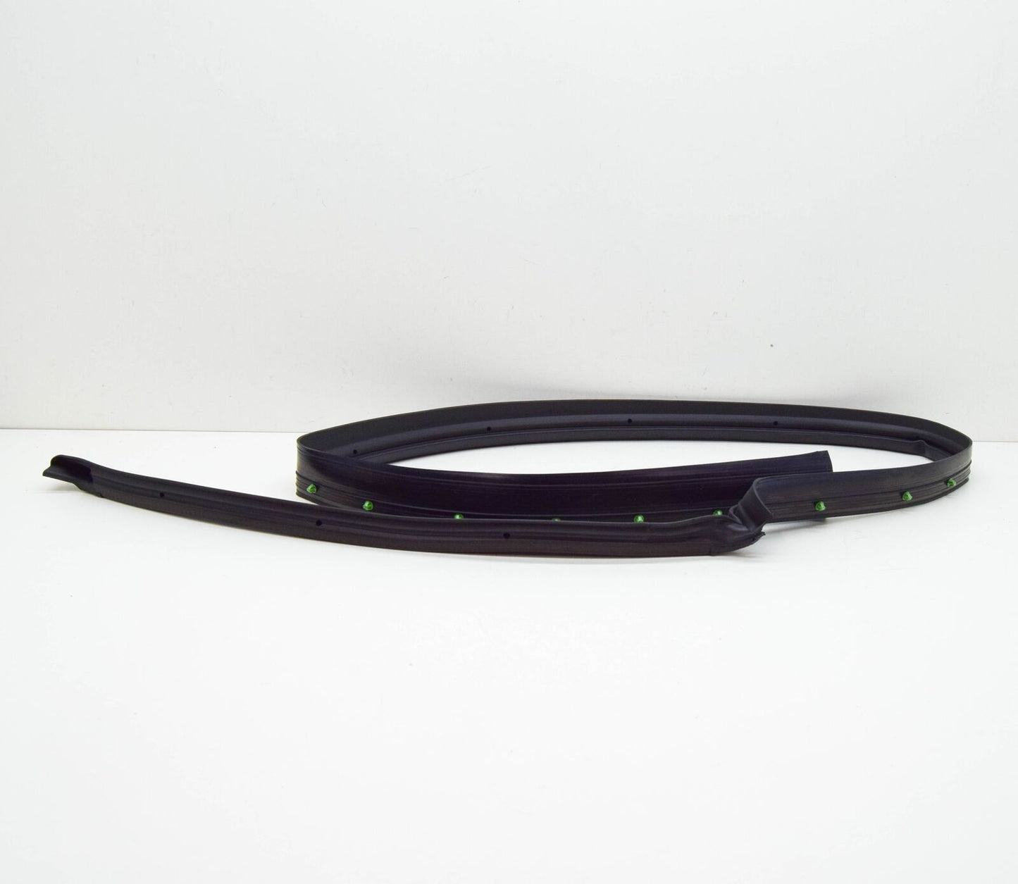 new ford puma body rocker panel right weatherstrip 2416845 original