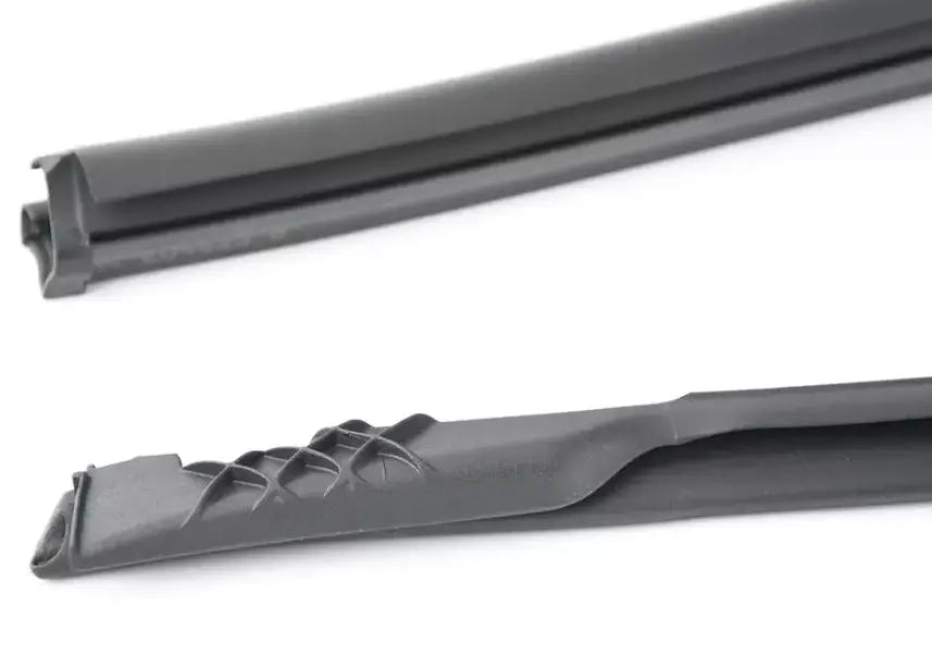 NEW VOLKSWAGEN EOS LEFT ROOF BRACE SEAL 1Q0871357G ORIGINAL