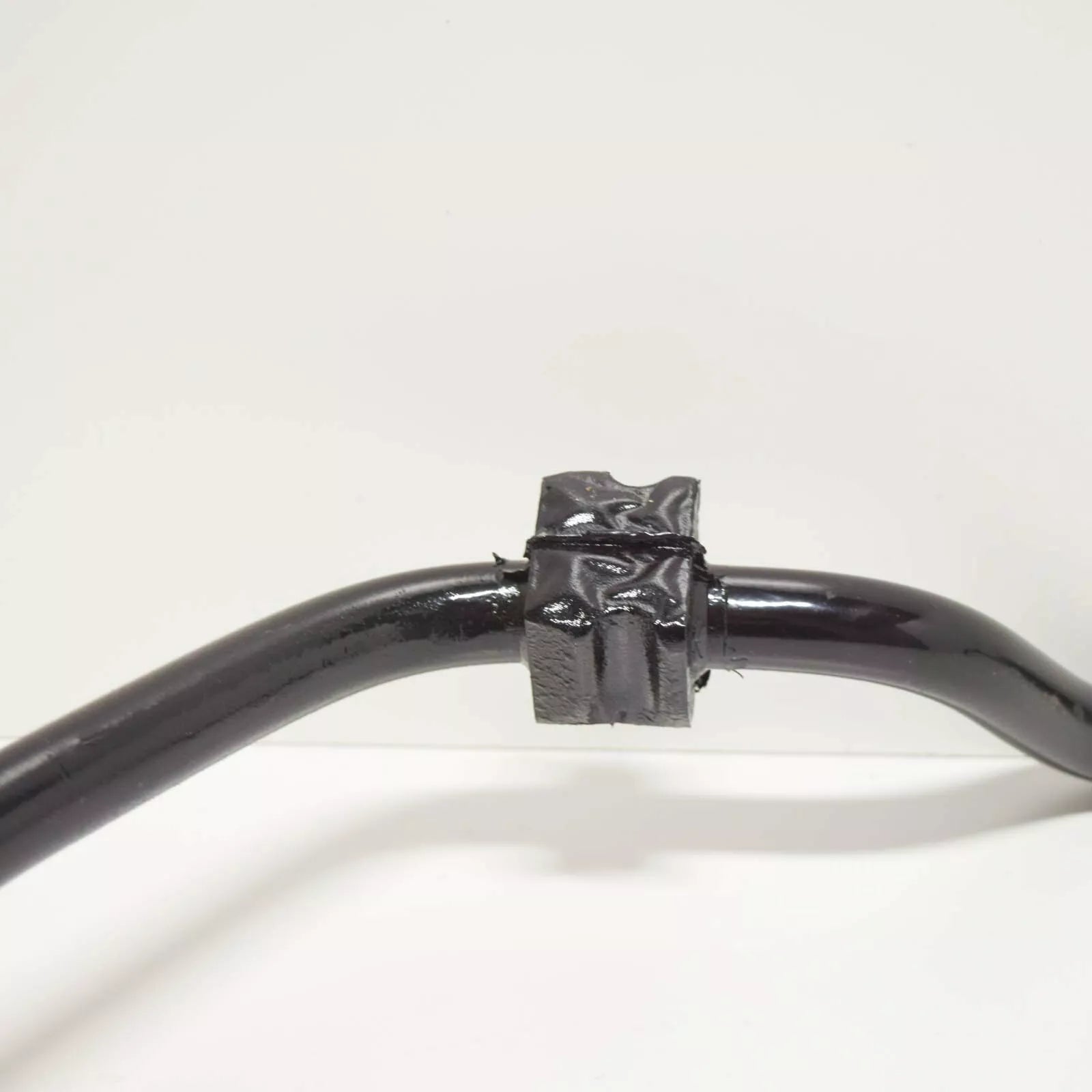 NEW MERCEDES BENZ C W203 FRONT ANTI ROLL SWAY BAR STABILIZER A2033234365