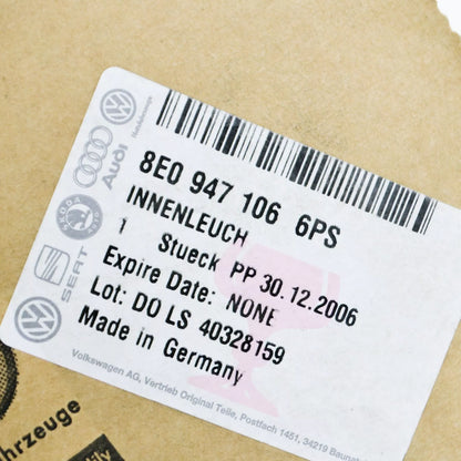 NEW AUDI A3 SPORTBACK 8P INTERIOR AND READING LIGHT 8E09471066PS ORIGINAL