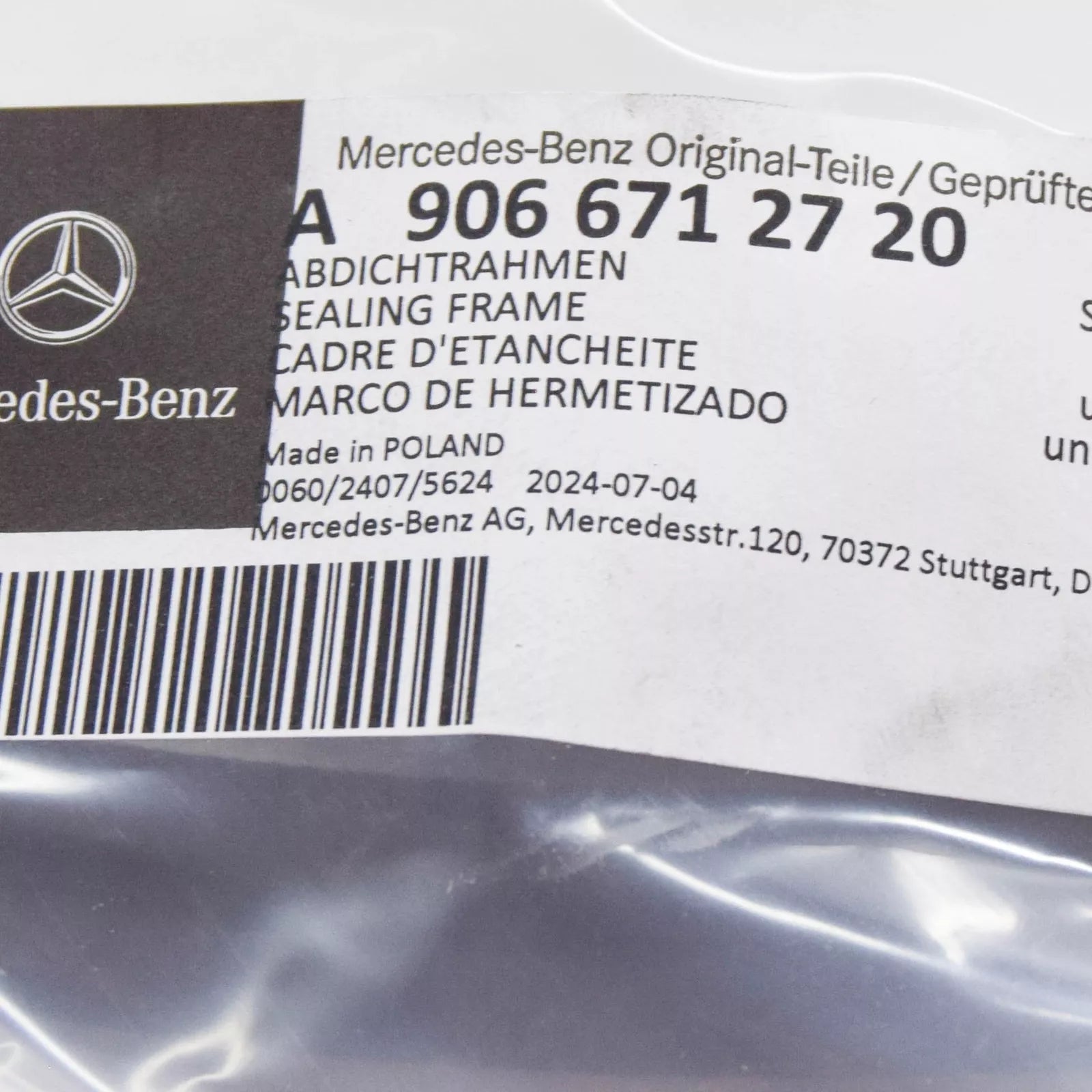 NEW MERCEDES-BENZ SPRINTER 907 REAR SIDE WINDOW SEAL FRAME A9066712720 ORIGINAL