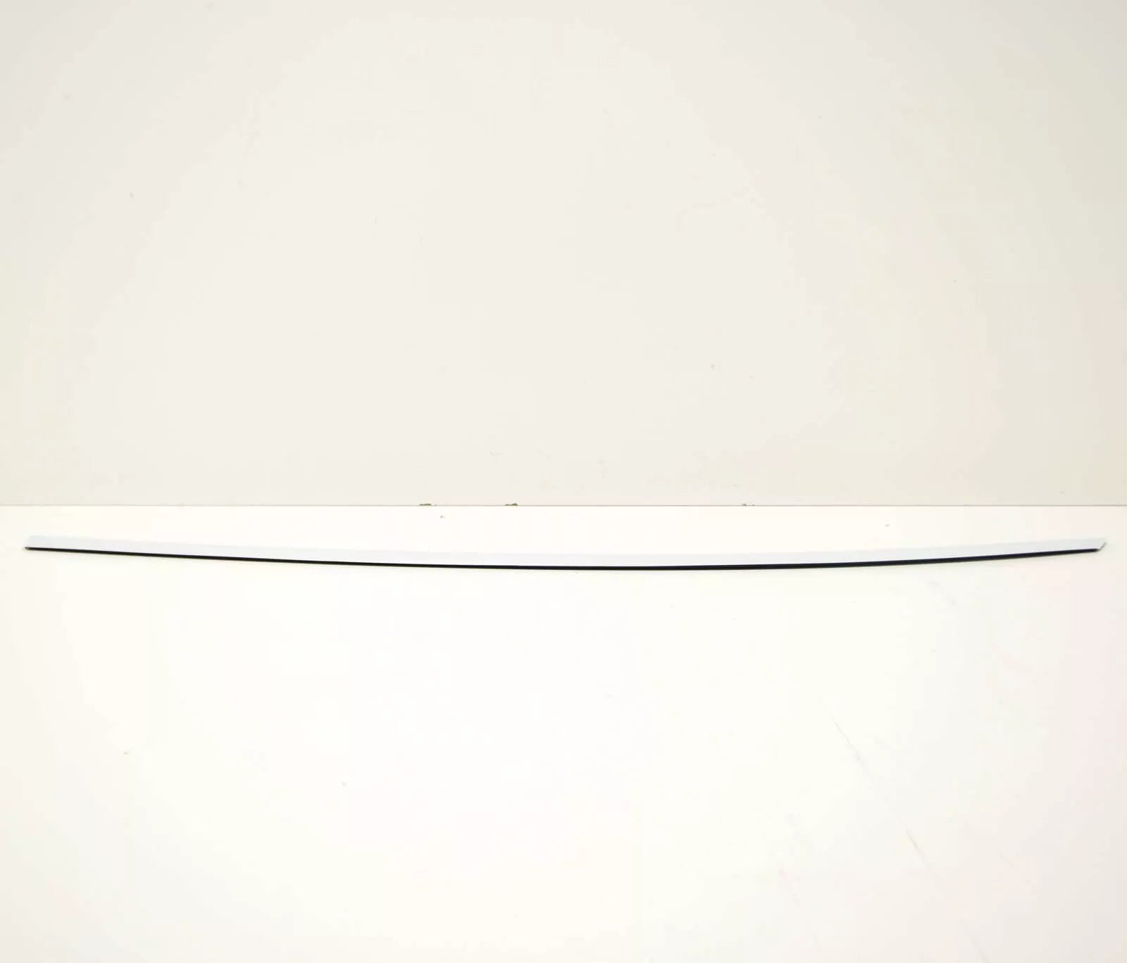 NEW AUDI A8 4N D5 REAR RIGHT DOOR WINDOW GUIDE STRIP TRIM 4N4839644BT94 ORIGINAL