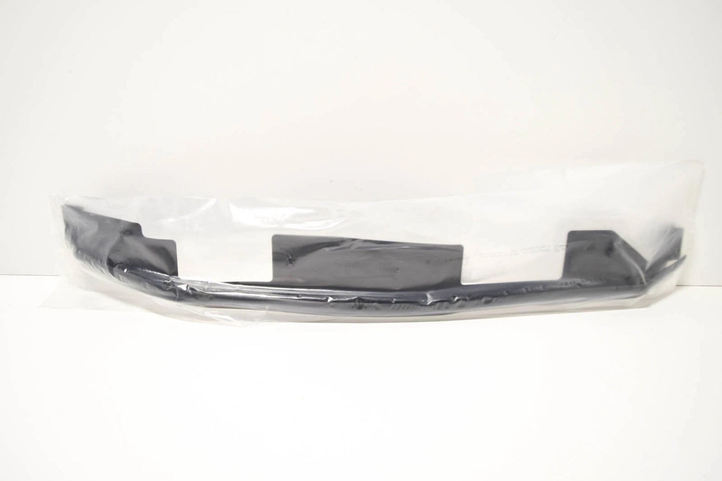 NEW MERCEDES-BENZ S-CLASS W222 REAR LEFT DOOR SEAL GASKET A2227300778 ORIGINAL