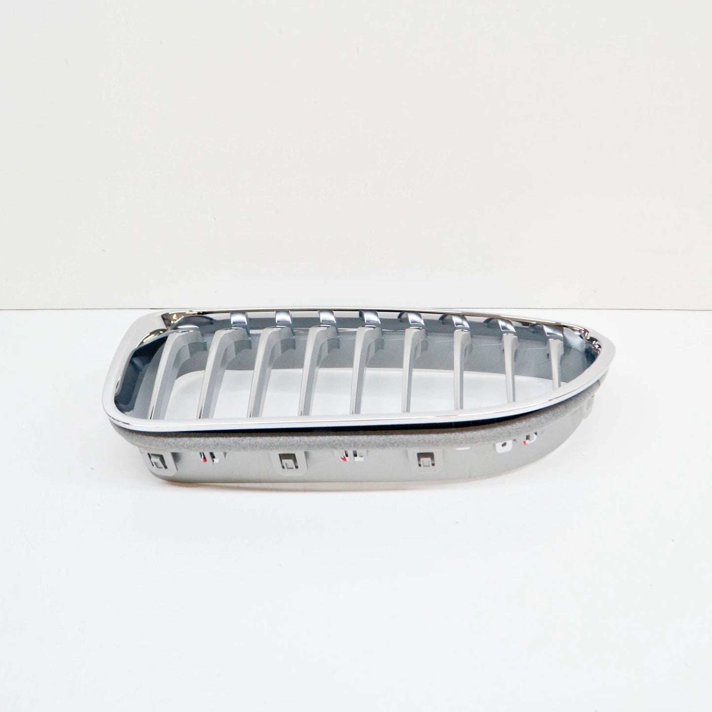 NEW BMW 6 F06 FRONT RADIATOR LEFT HIGH GRILLE 51137370391 7370391 2016 ORIGINAL