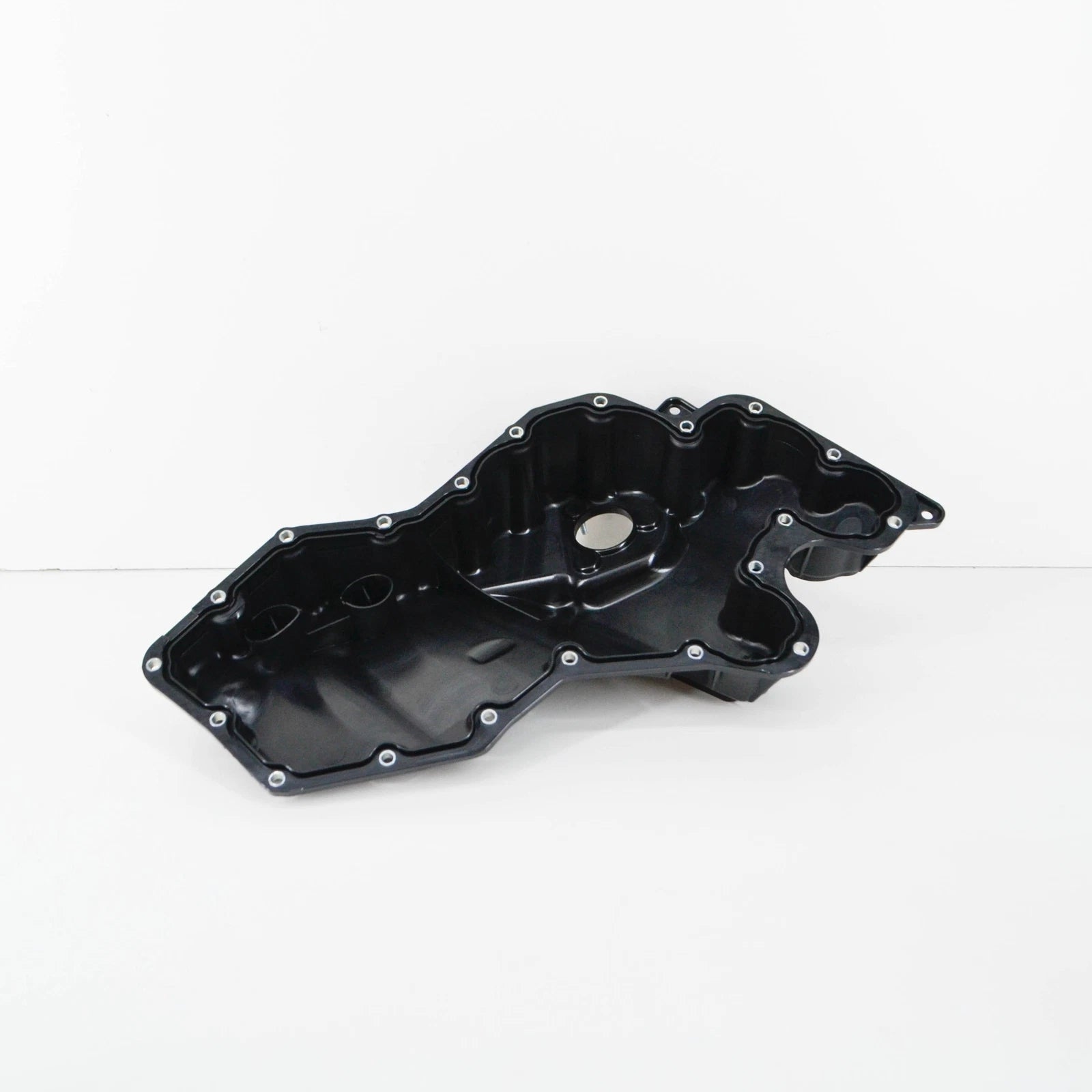NEW AUDI A5 8W ENGINE OIL SUMP PAN 04E103600D