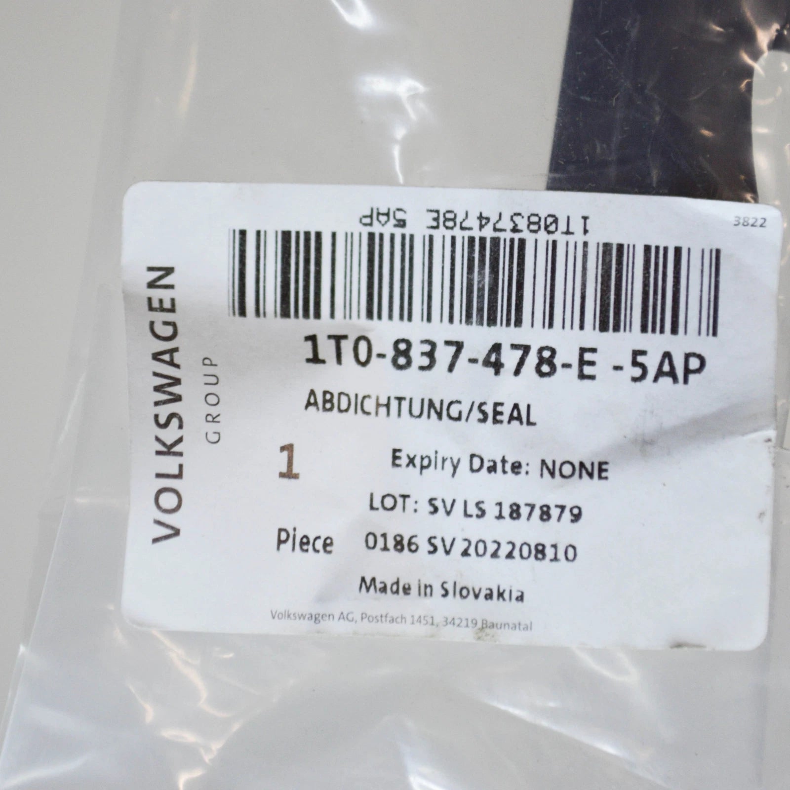 NEW VW TOURAN 1T FRONT RIGHT OUTER WINDOW APERTURE SEAL 1T0837478E5AP ORIGINAL