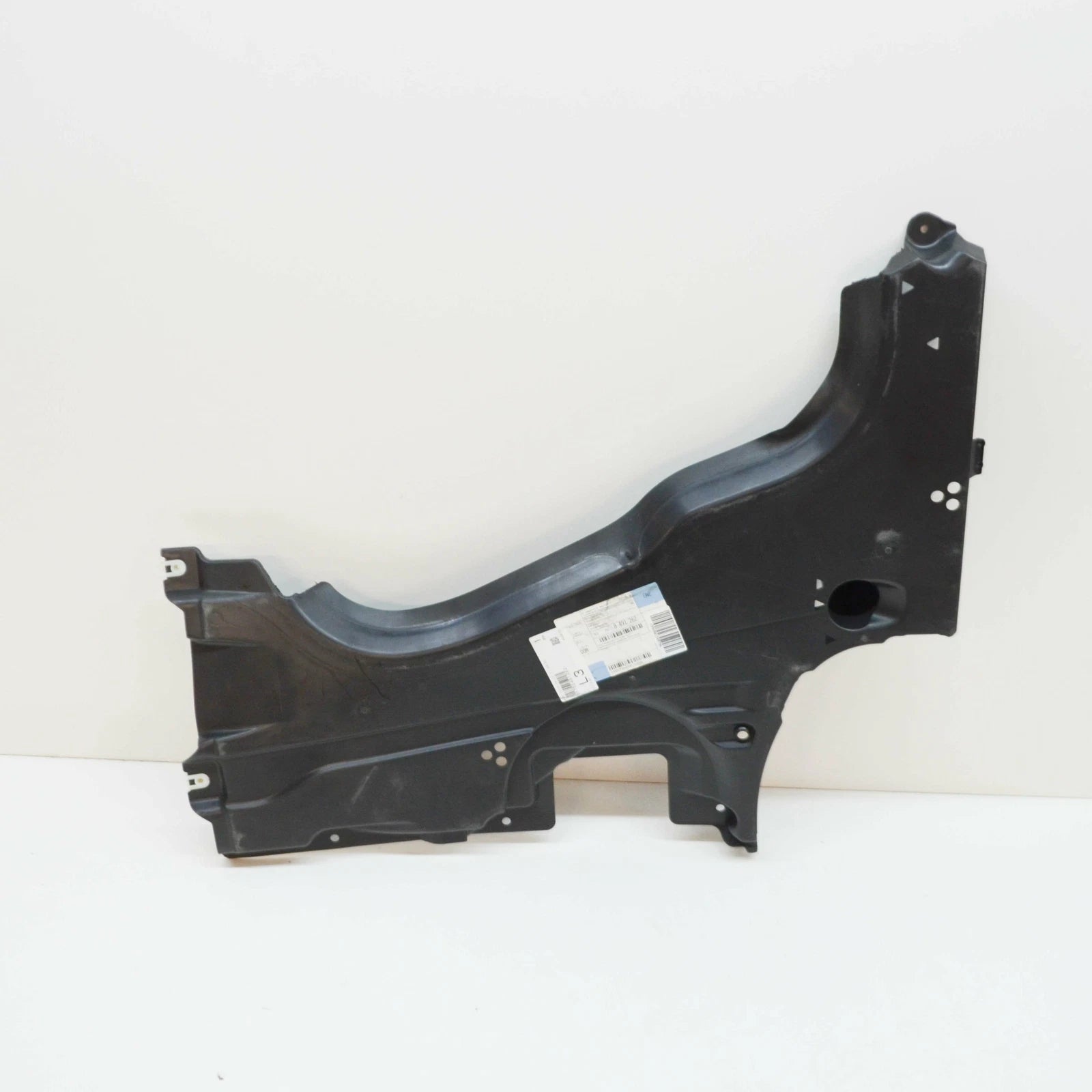 NEW BMW 7 G11 REAR RIGHT UNDERBODY TANK UNDERSHIELD 51758491262 8491262 ORIGINAL