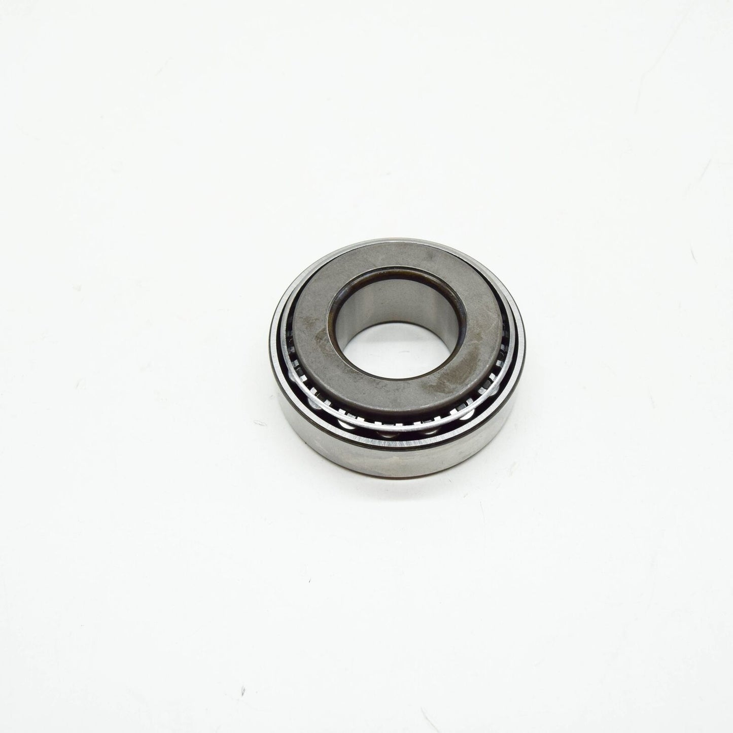 NEW MERCEDES-BENZ SL R107 REAR PINION TAPERED ROLLER BEARING A0029801102