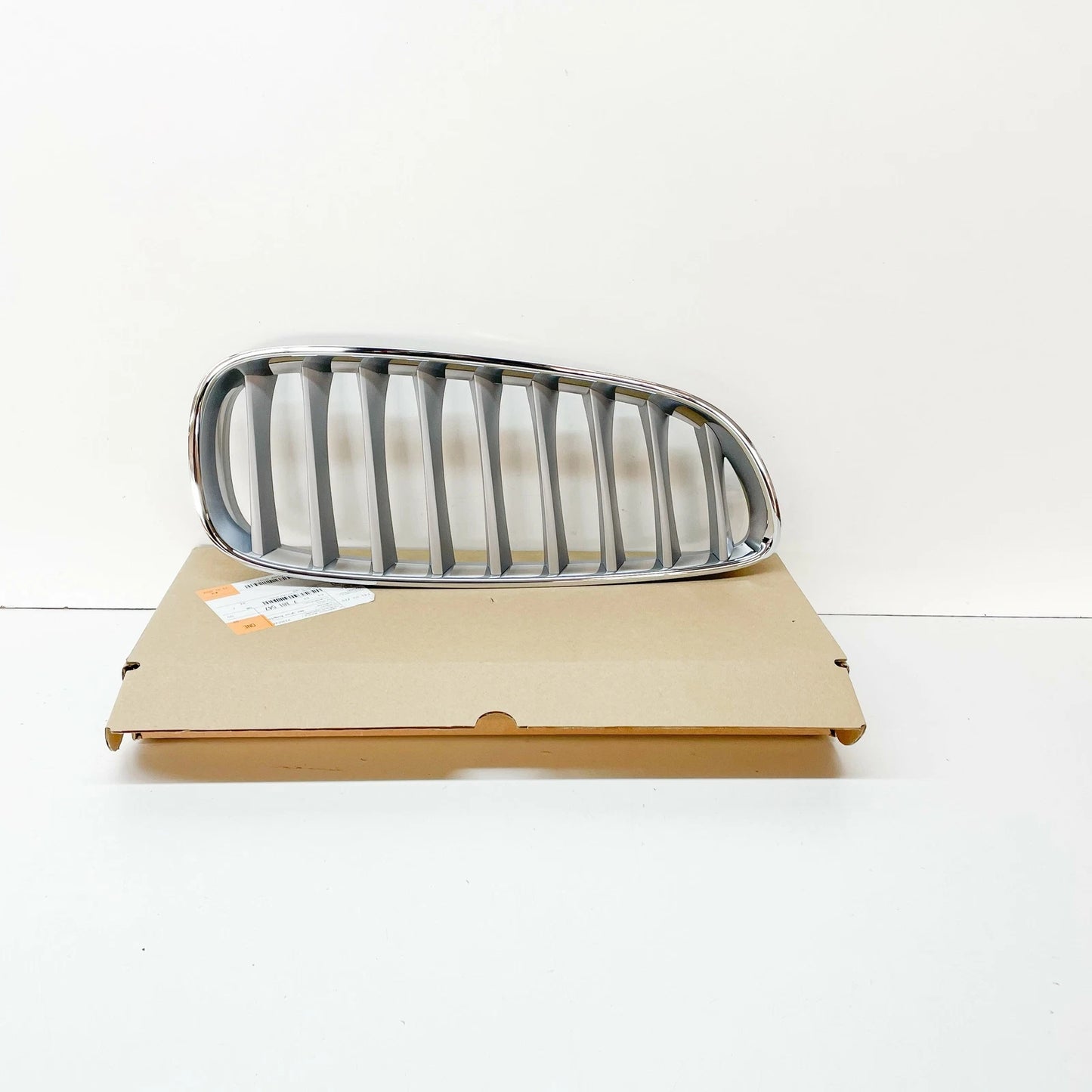 NEW BMW Z4 ROADSTER E89 FRONT RIGHT KIDNEY GRILLE ALU MATT 51137181547 ORIGINAL