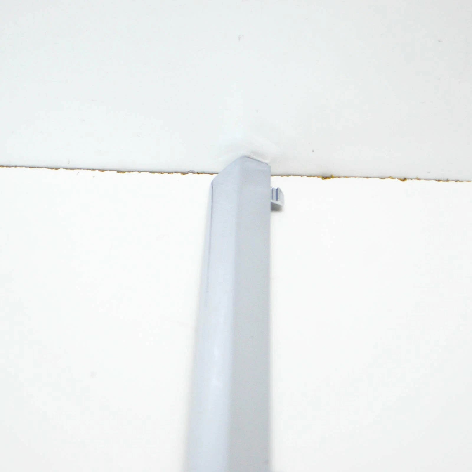 NEW MERCEDES-BENZ C-CLASS W205 REAR LEFT DOOR MOLDING A2056906302