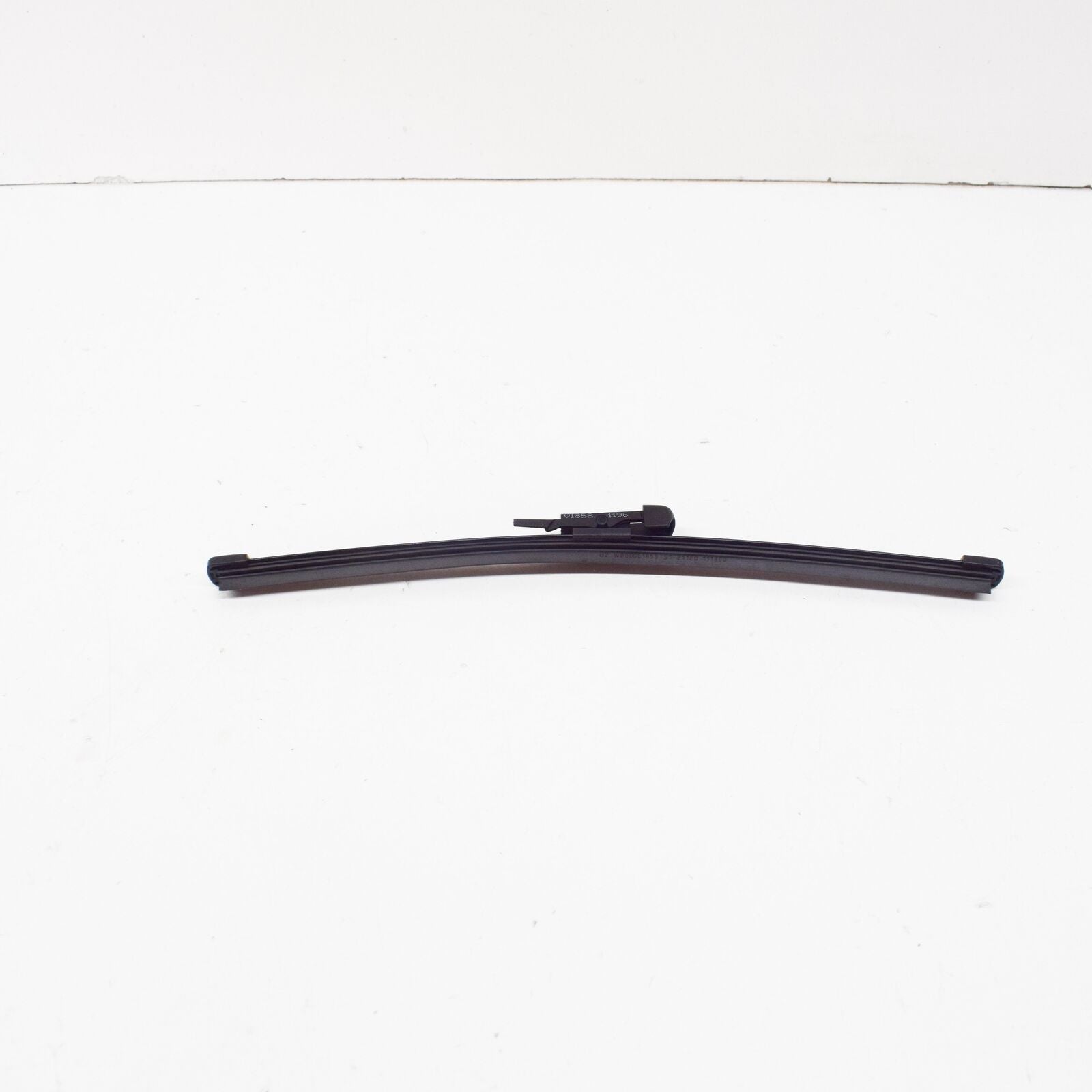 NEW MERCEDES-BENZ C-CLASS S205 REAR WINDOW WIPER BLADE A2058200545 ORIGINAL