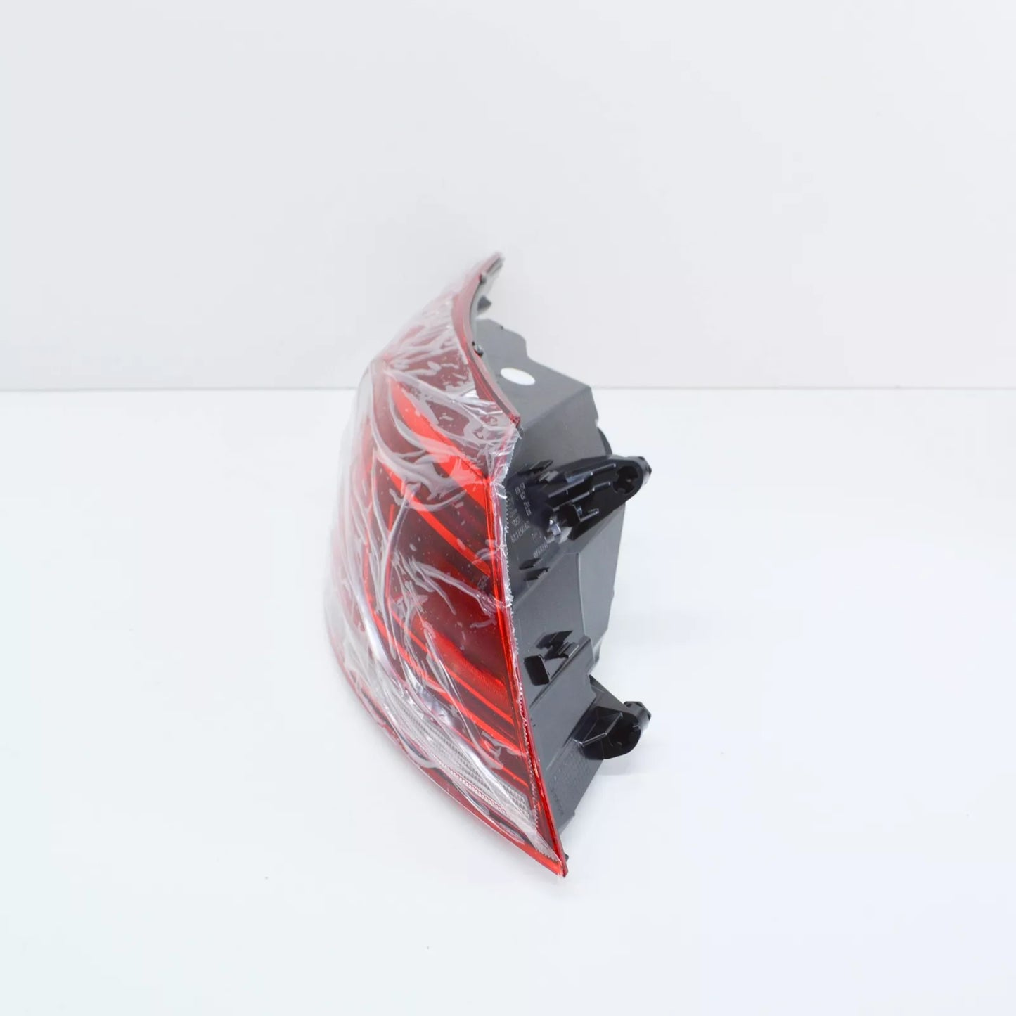 NEW VW CC 35 REAR LEFT TAILLIGHT 3C8945207AD ORIGINAL