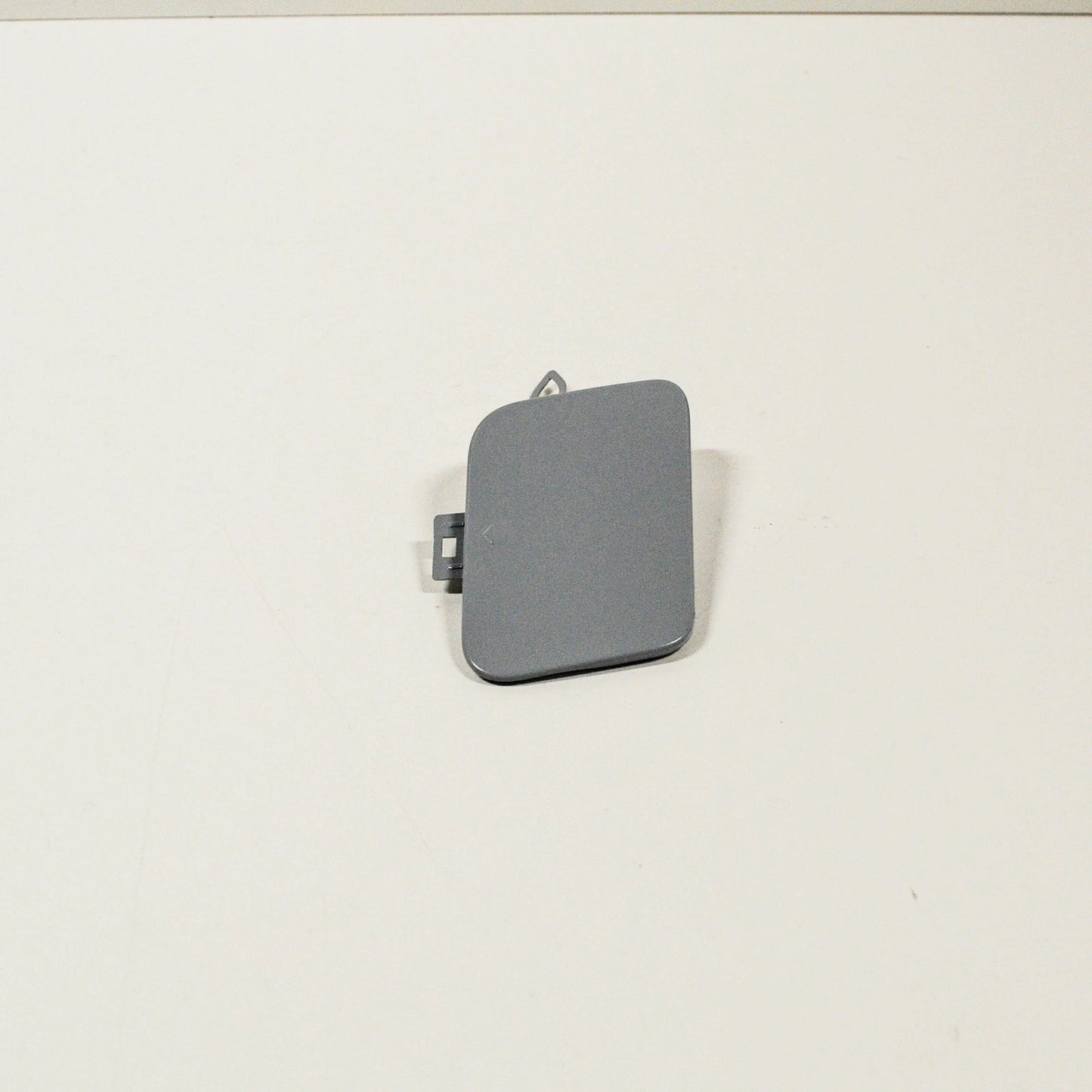 NEW MB CL C216 FRONT BUMPER TOW HOOK EYE CAP COVER A21688509229999 ORIGINAL