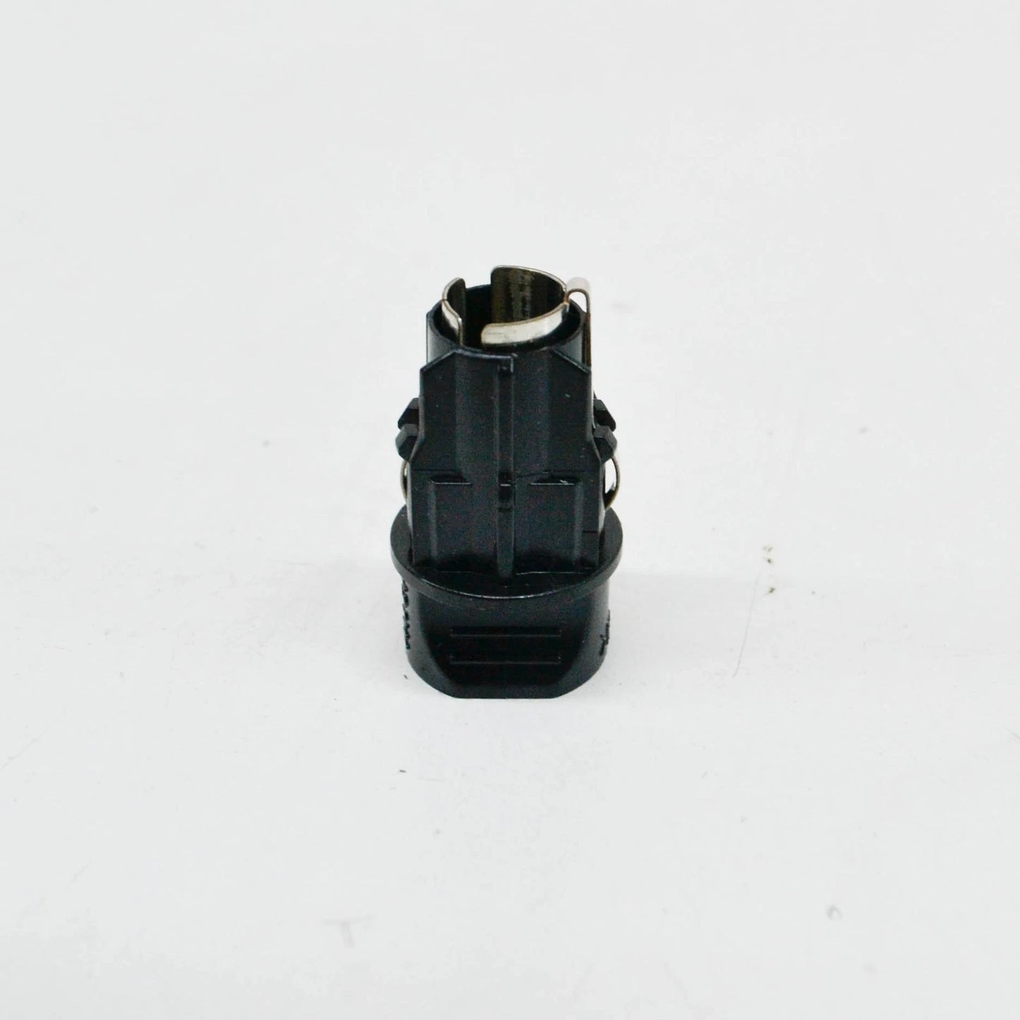 NEW BMW 3 F30 TAIL LIGHT REAR LAMP SOCKETS 2 PIECES 63117407330 ORIGINAL