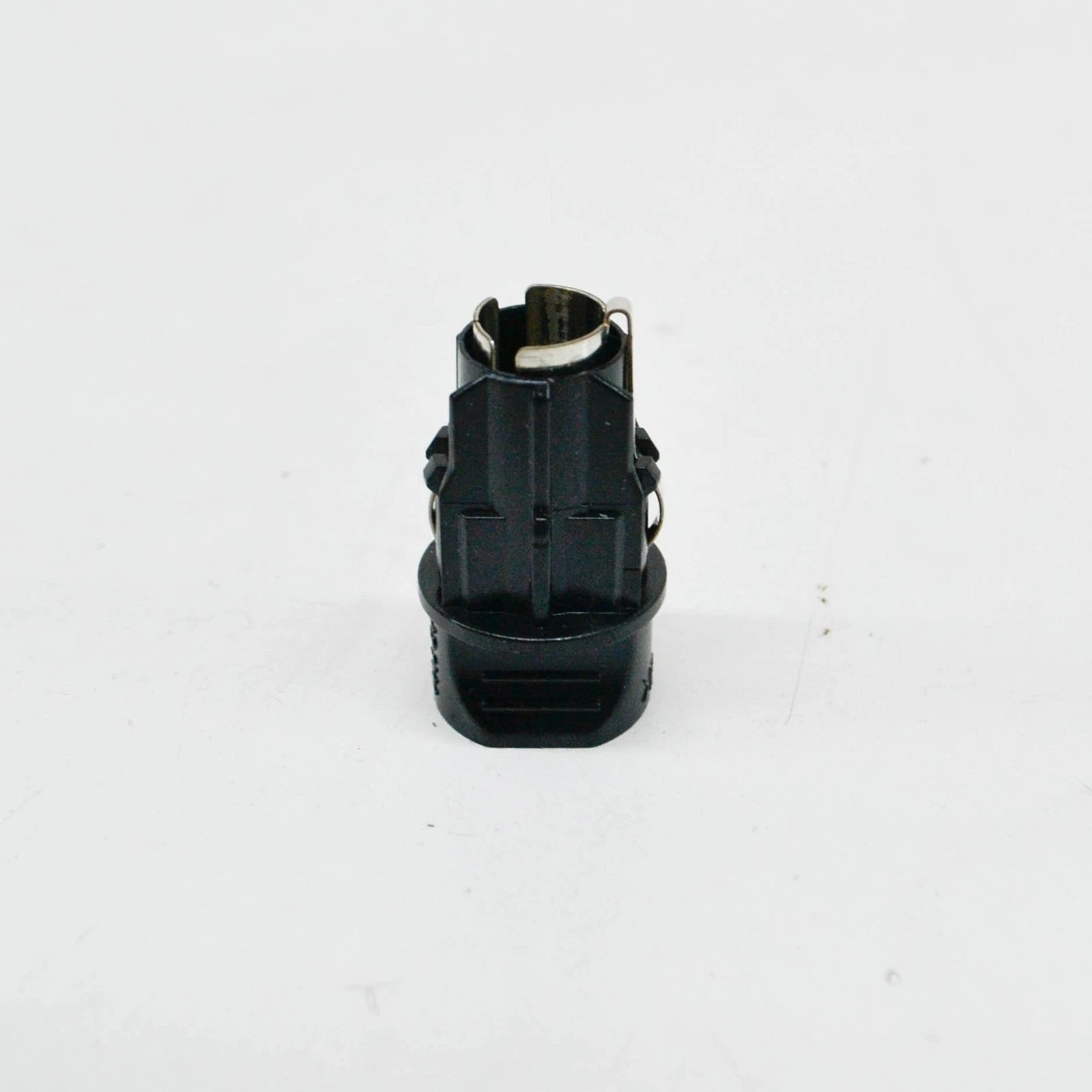 NEW BMW 3 F30 TAIL LIGHT REAR LAMP SOCKETS 2 PIECES 63117407330 ORIGINAL