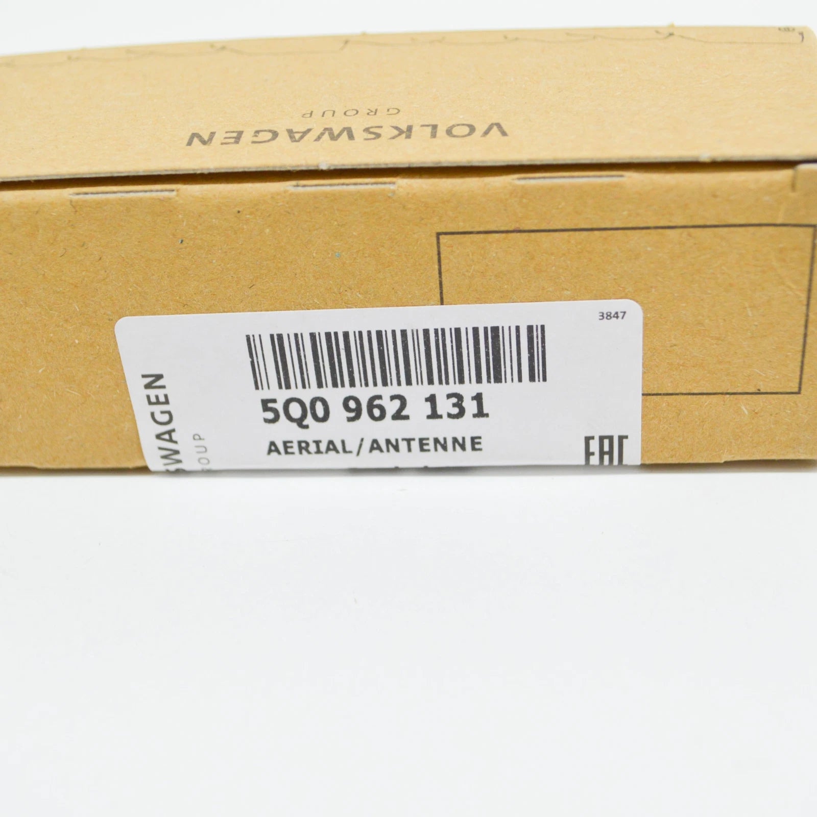 NEW VOLKSWAGEN GOLF MK7 KEYLESS GO ANTENNA 5Q0962131 ORIGINAL