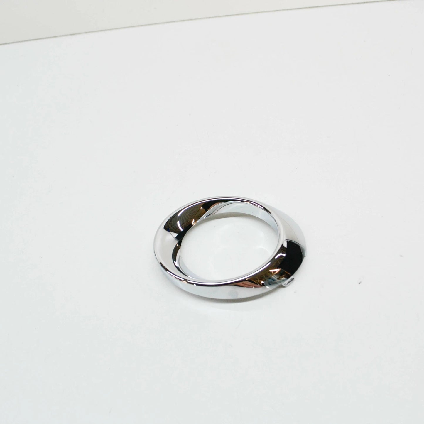 NEW MERCEDES GLK X204 BUMPER FOG GRILLE CHROME TRIM RIGHT A2048851074