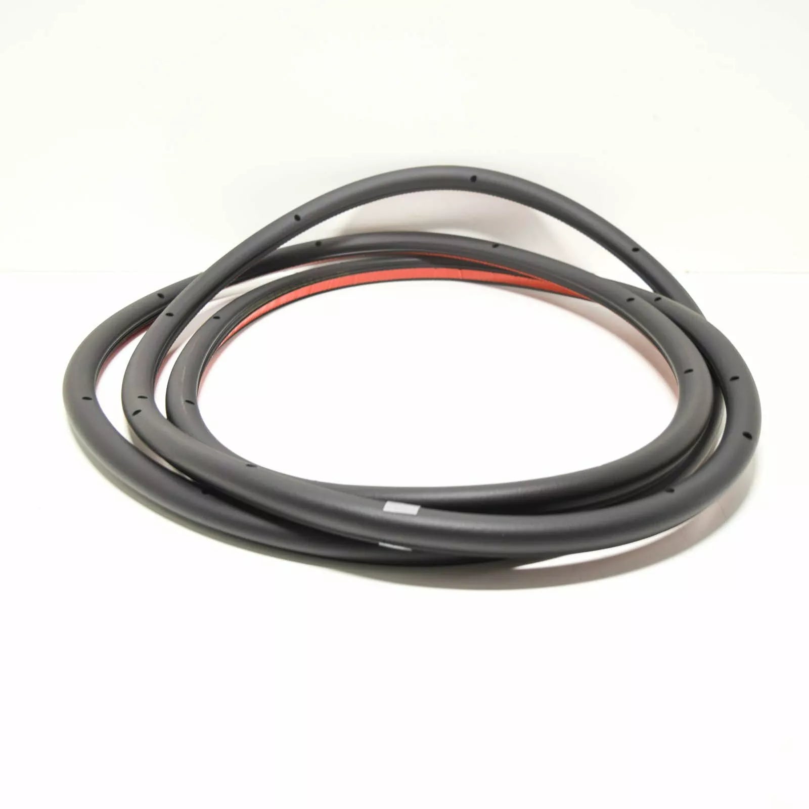 NEW VOLKSWAGEN TIGUAN MK1 FRONT RIGHT DOOR SEAL LOWER 5N0837702A5AP