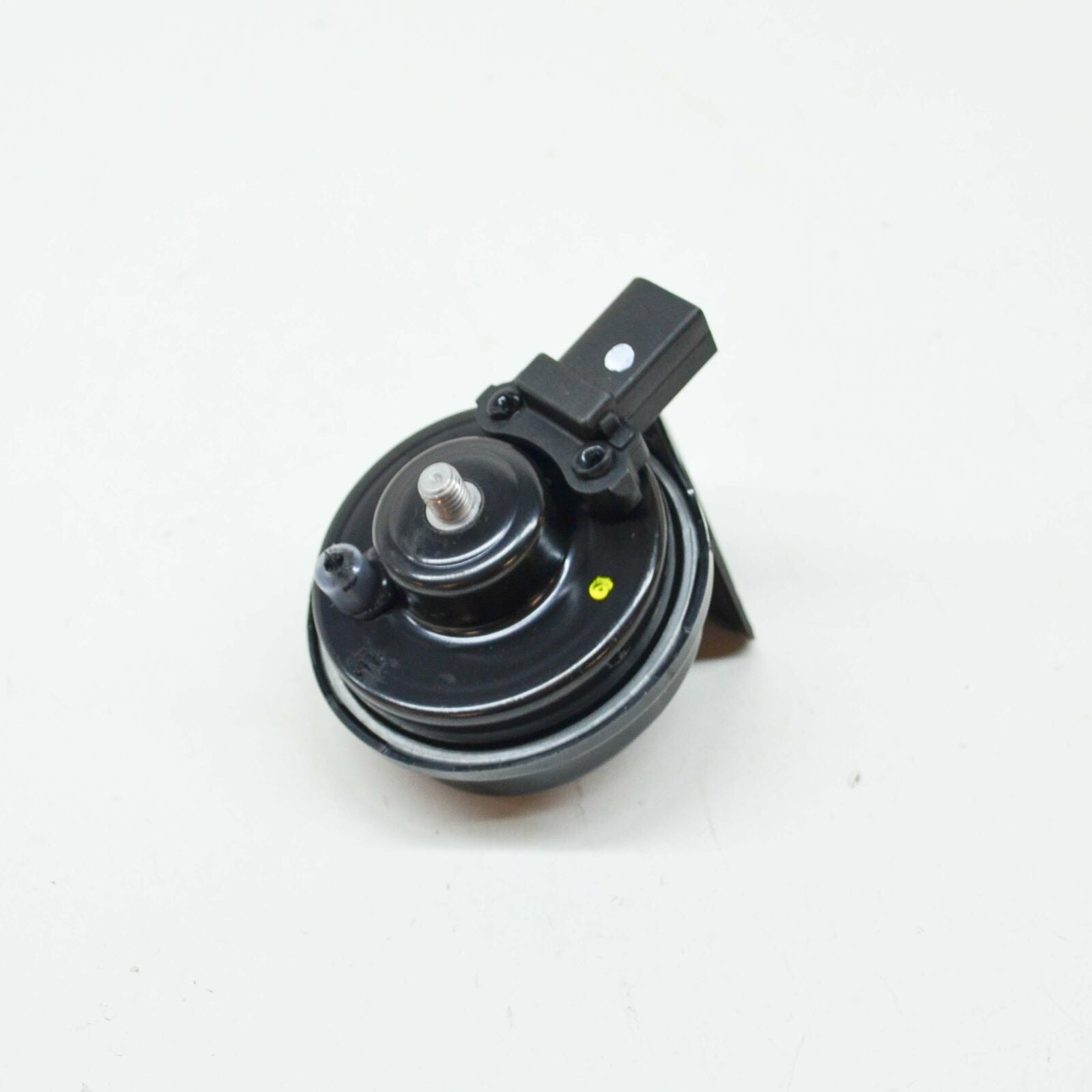 NEW AUDI A6 C8 RIGHT HIGH TONE HORN FANFARE 4K6951223 ORIGINAL