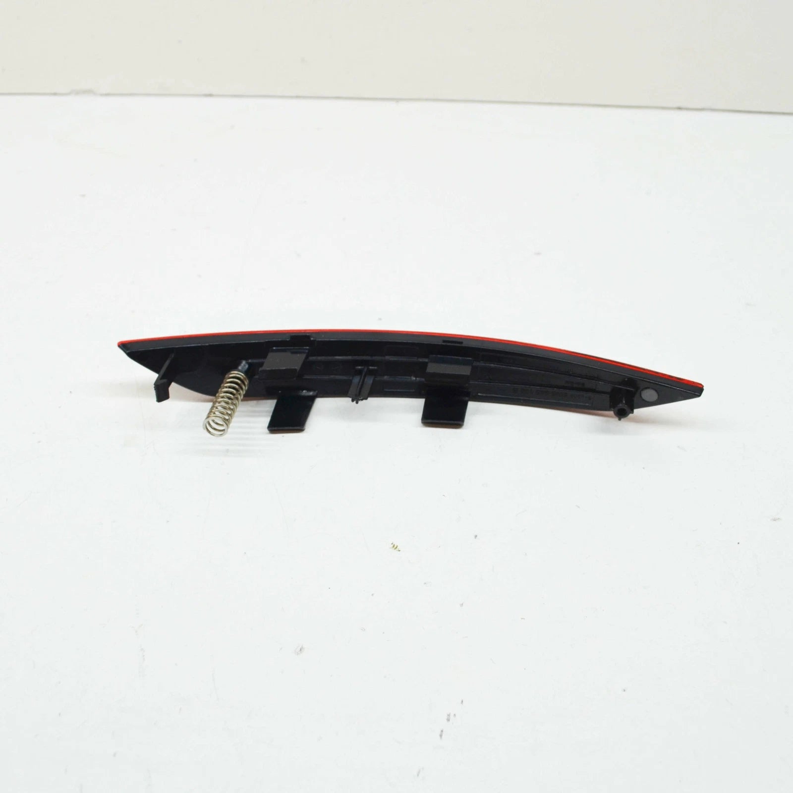 NEW AUDI A5 8W6 REAR RIGHT BUMPER REFLECTOR 8W6945106B ORIGINAL