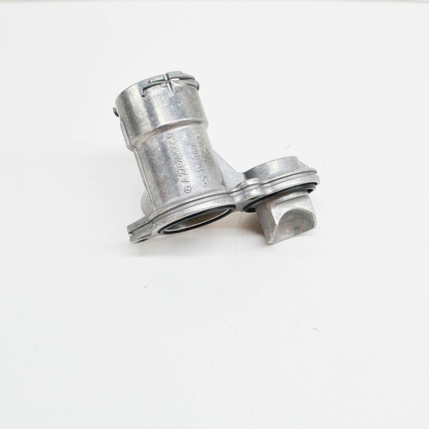 NEW MB SPRINTER W906 CYLINDER CRANKCASE RIGHT FITTING A2712001356 ORIGINAL