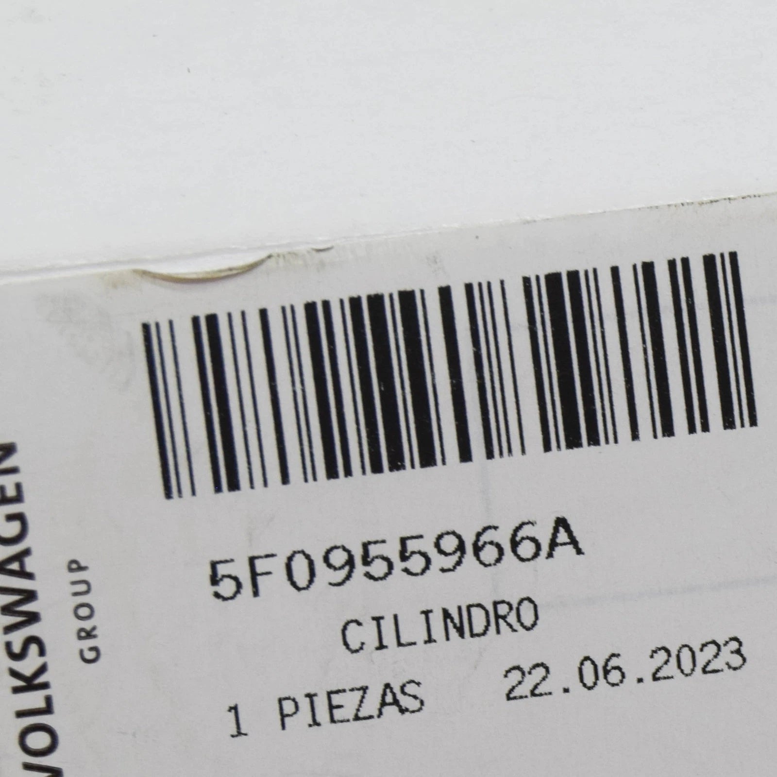 NEW SEAT LEON SC 5F5 RIGHT SIDE HEADLIGHT WASHER 5F0955966A ORIGINAL