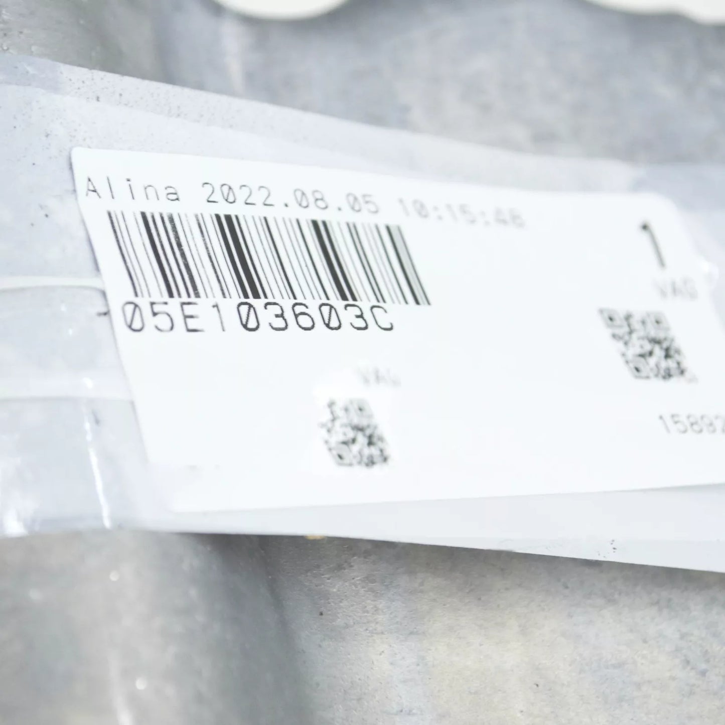 NEW VW TOURAN 5T ENGINE OIL SUMP 05E103603C ORIGINAL