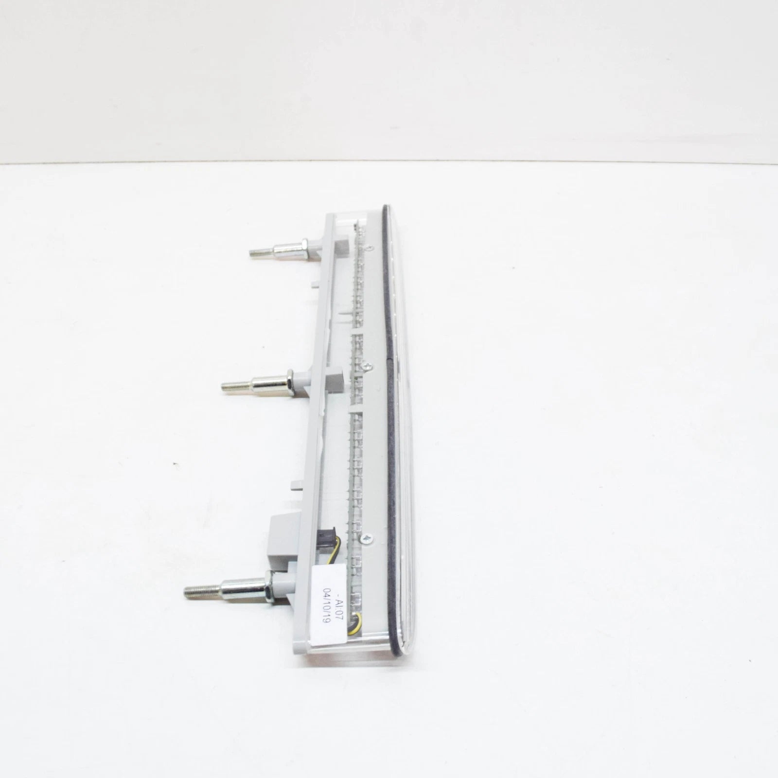 NEW BMW 3 CONVERTIBLE E46 ADDITIONAL BRAKE LIGHT 63216920740 2005 ORIGINAL