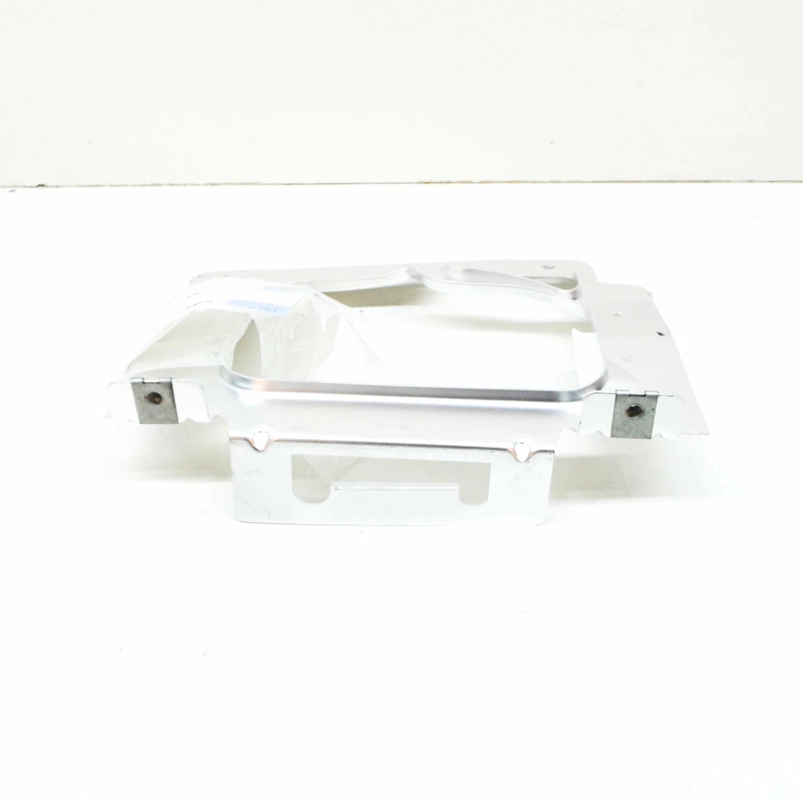 NEW BMW M3 COUPE E46 FRONT LEFT AIR DUCT BRACKET 51717892797 7892797 ORIGINAL