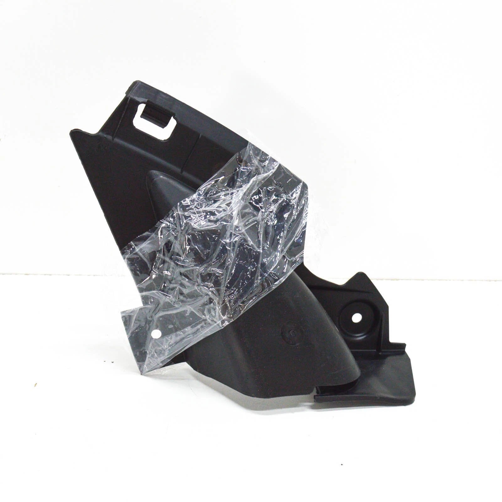 NEW BMW X4 F26 FRONT LEFT FENDER LINER PRESSURE LIP 51627354677 7354677 ORIGINAL