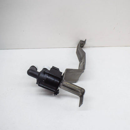 NEW BMW M5 F10 AUXILIARY WATER PUMP 17122284124 2284124 ORIGINAL