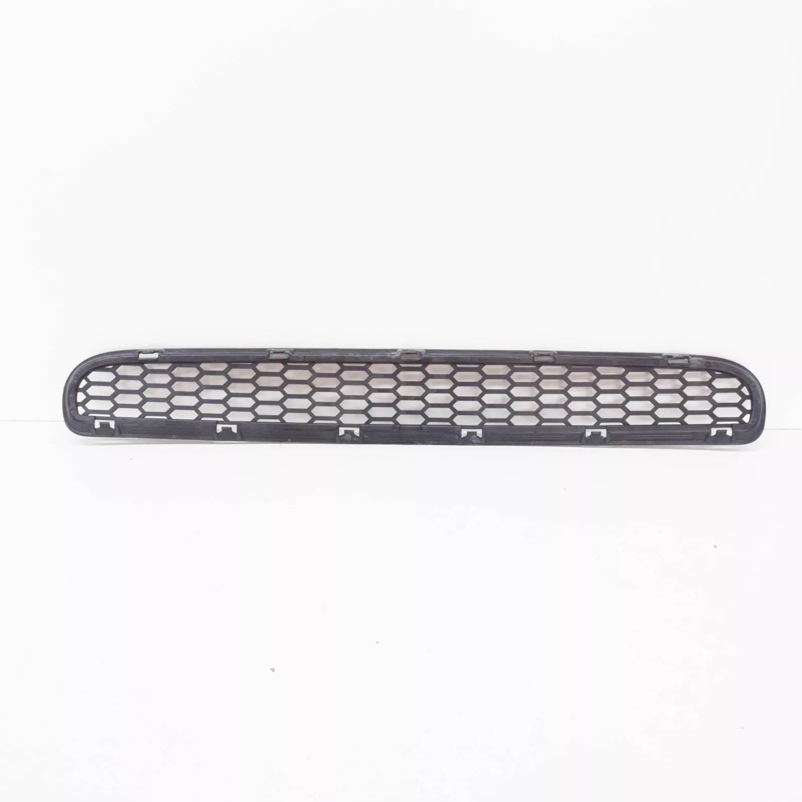NEW BMW 3 E90 M3 REAR BUMPER CENTER M GRILLE 51128040878 ORIGINAL