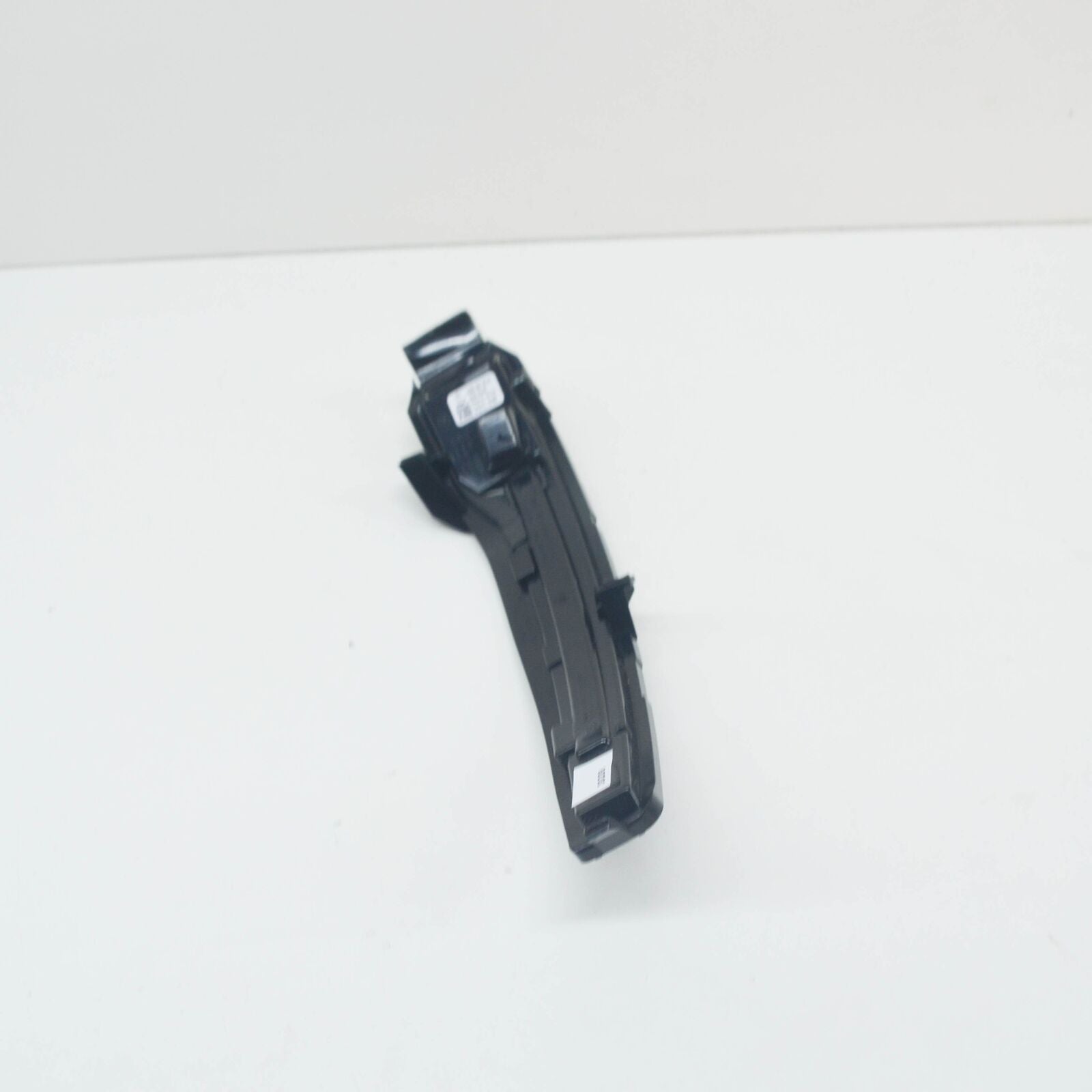 NEW MB E-CLASS W213 RIGHT WING MIRROR TURN INDICATOR A0999064601 ORIGINAL